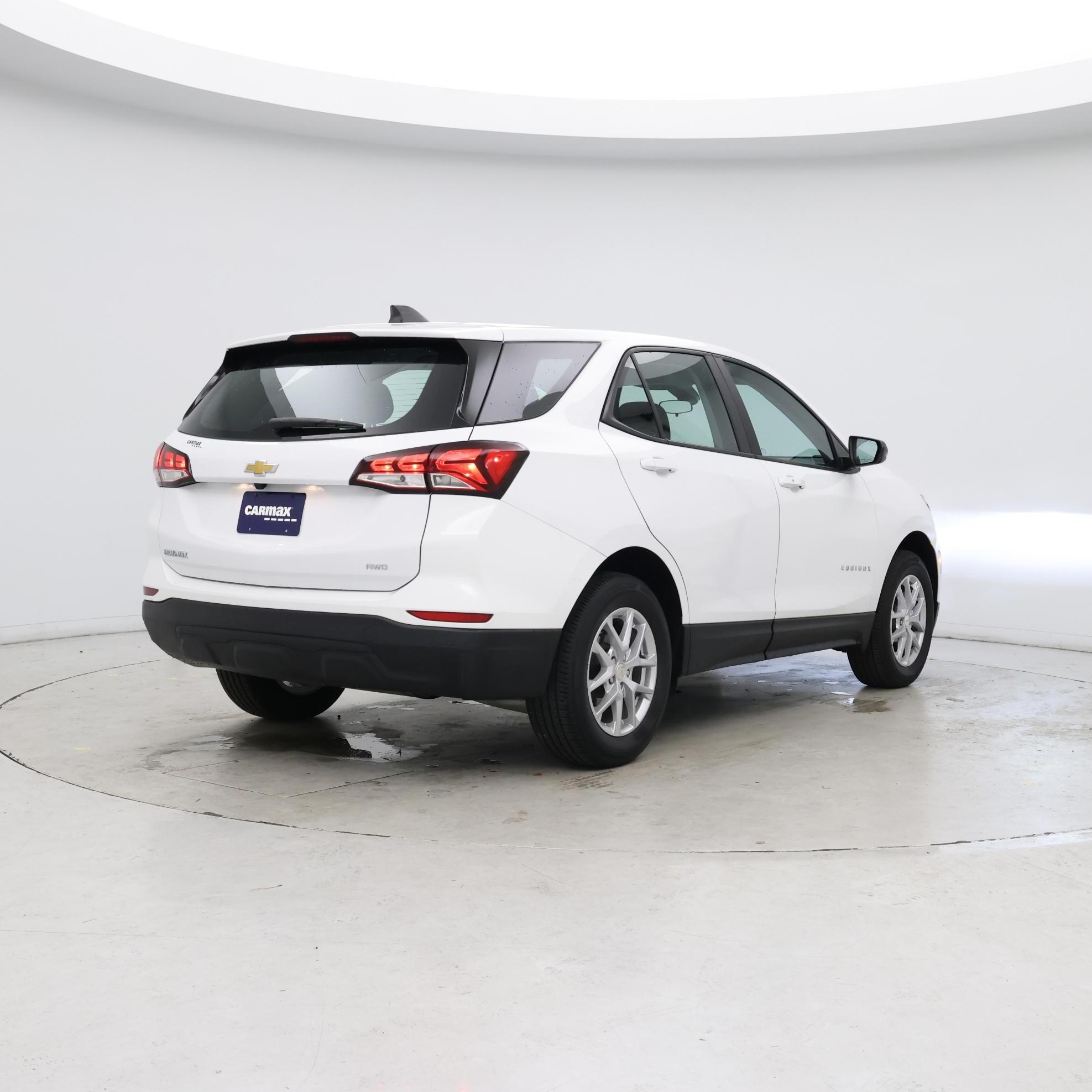 Thumbnail: 2023 Chevrolet Equinox - 8