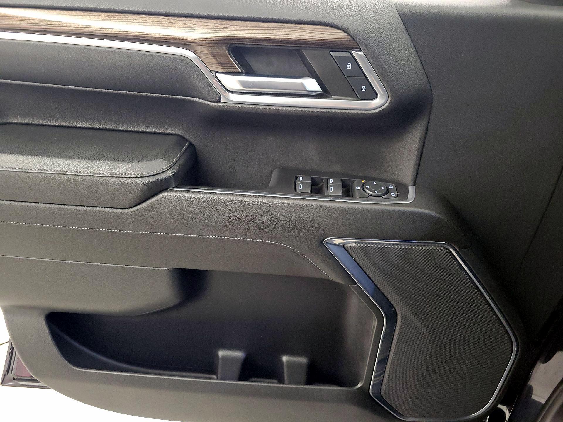 Thumbnail: 2023 Chevrolet Silverado 1500 - 12