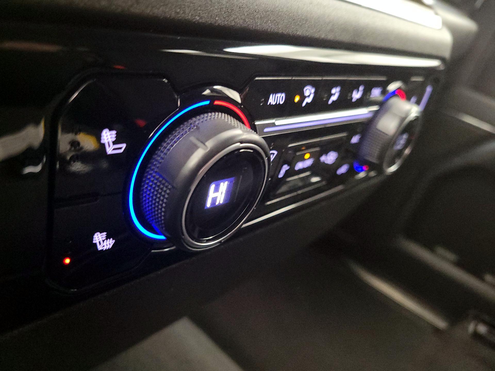 Thumbnail: 2023 Chevrolet Silverado 1500 - 16