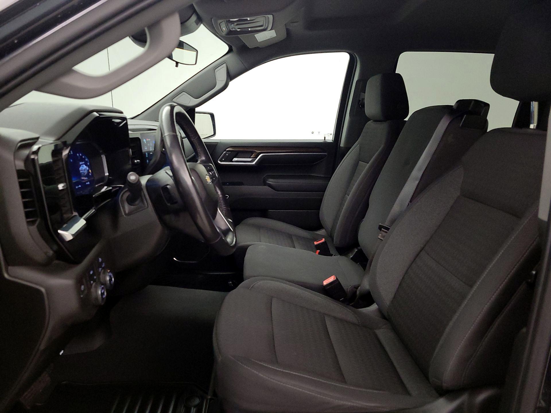 Thumbnail: 2022 Chevrolet Silverado 1500 - 11