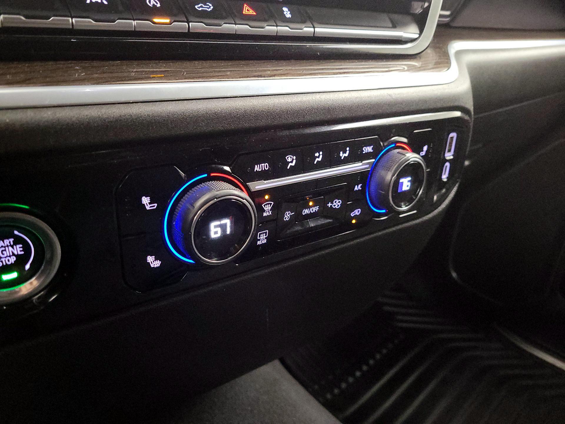 Thumbnail: 2022 Chevrolet Silverado 1500 - 16