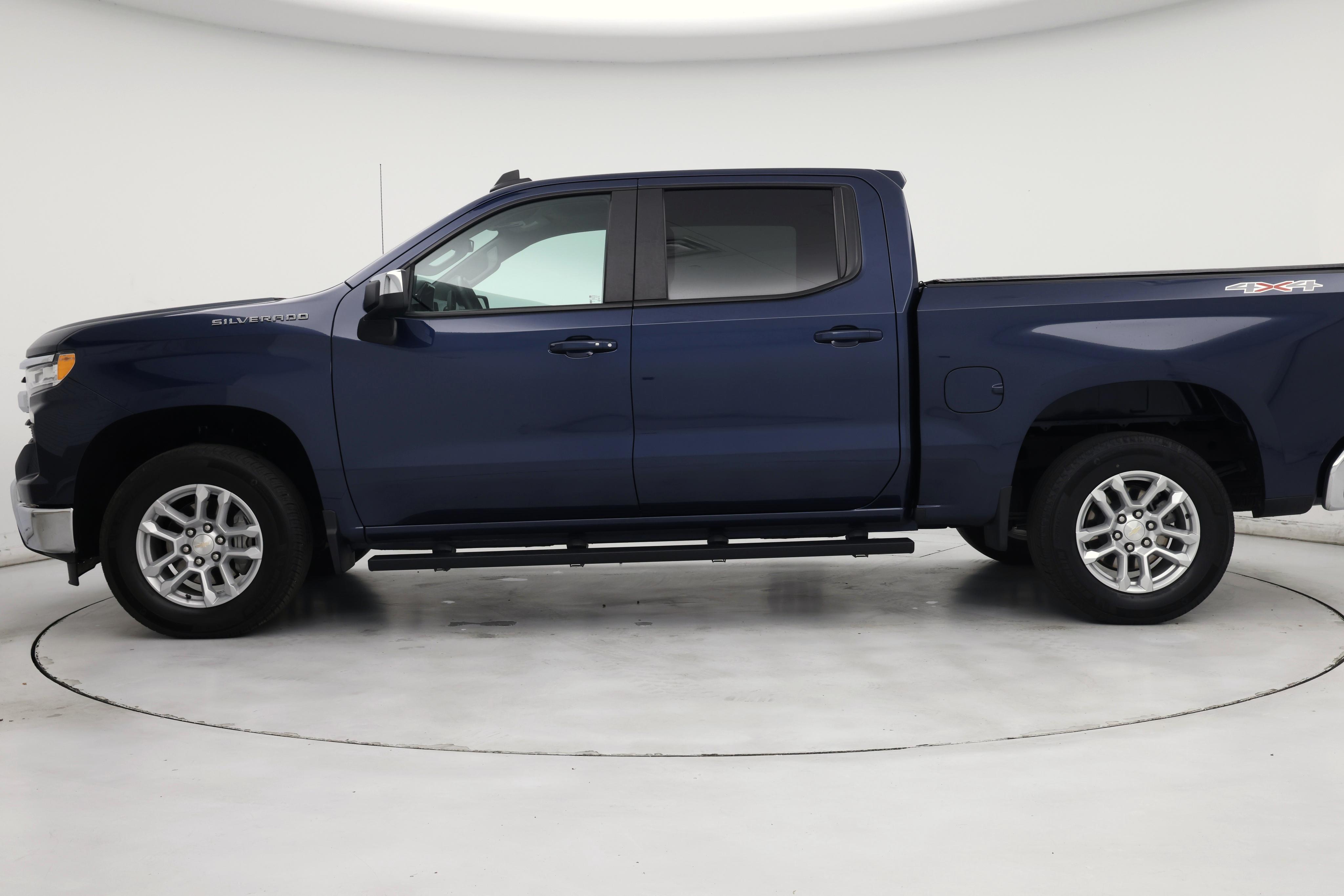 Thumbnail: 2023 Chevrolet Silverado 1500 - 3