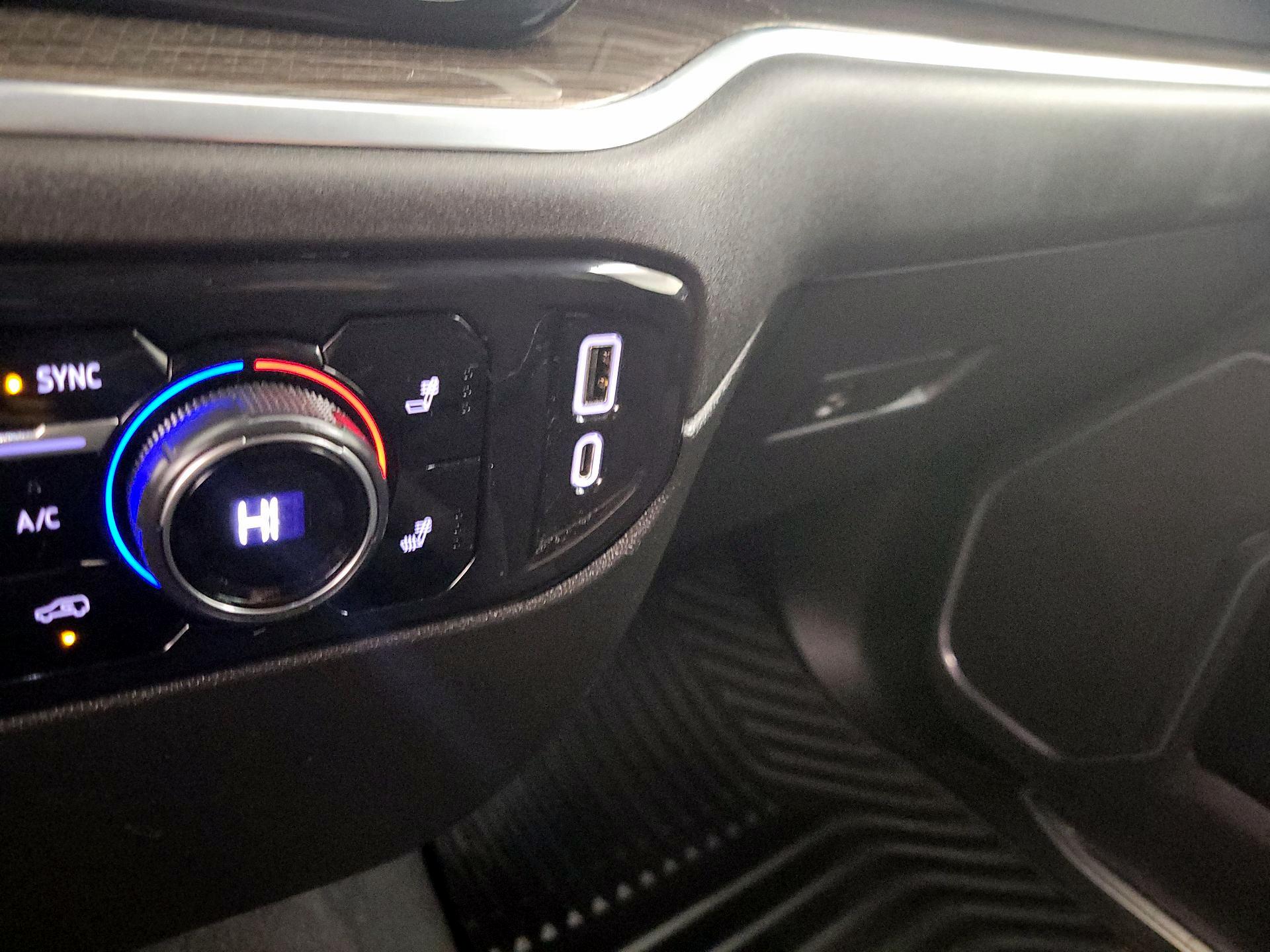 Thumbnail: 2022 Chevrolet Silverado 1500 - 18