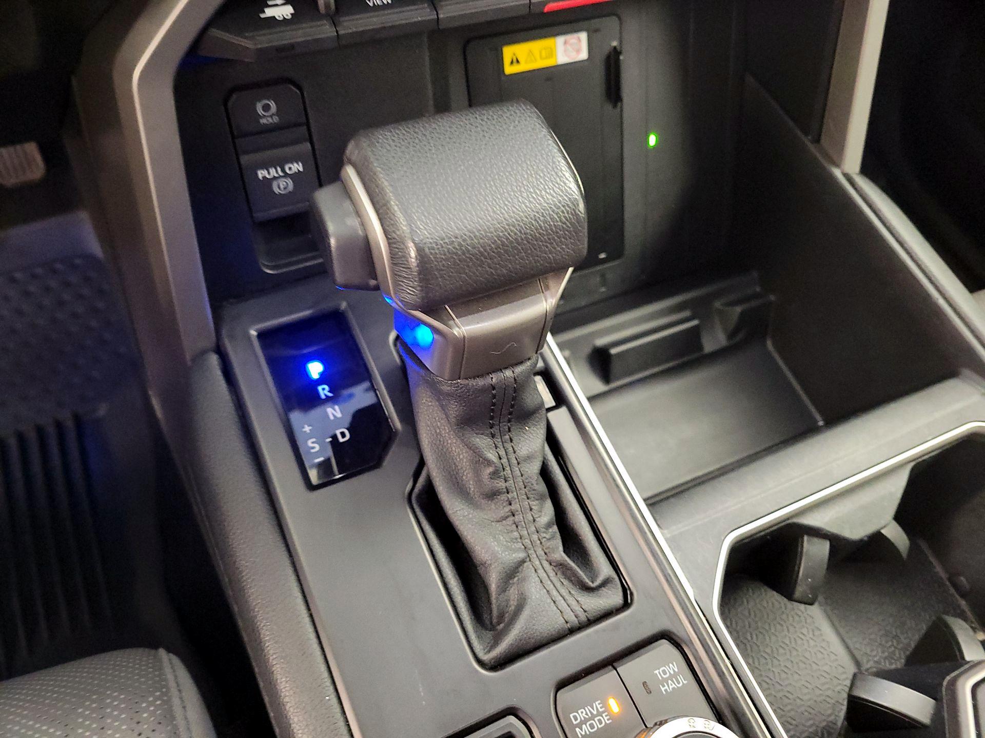 Thumbnail: 2024 Toyota Tundra - 17