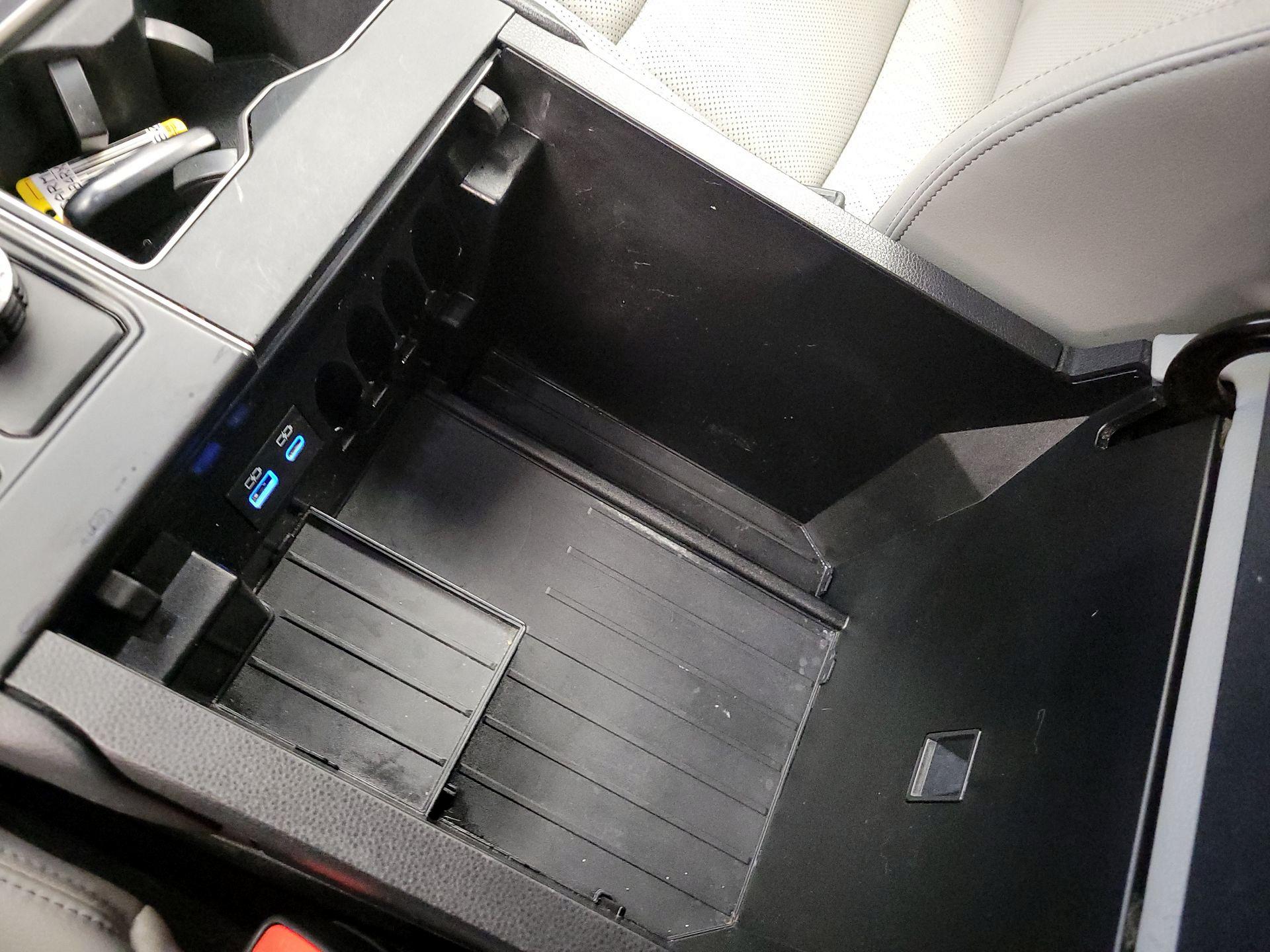 Thumbnail: 2024 Toyota Tundra - 18