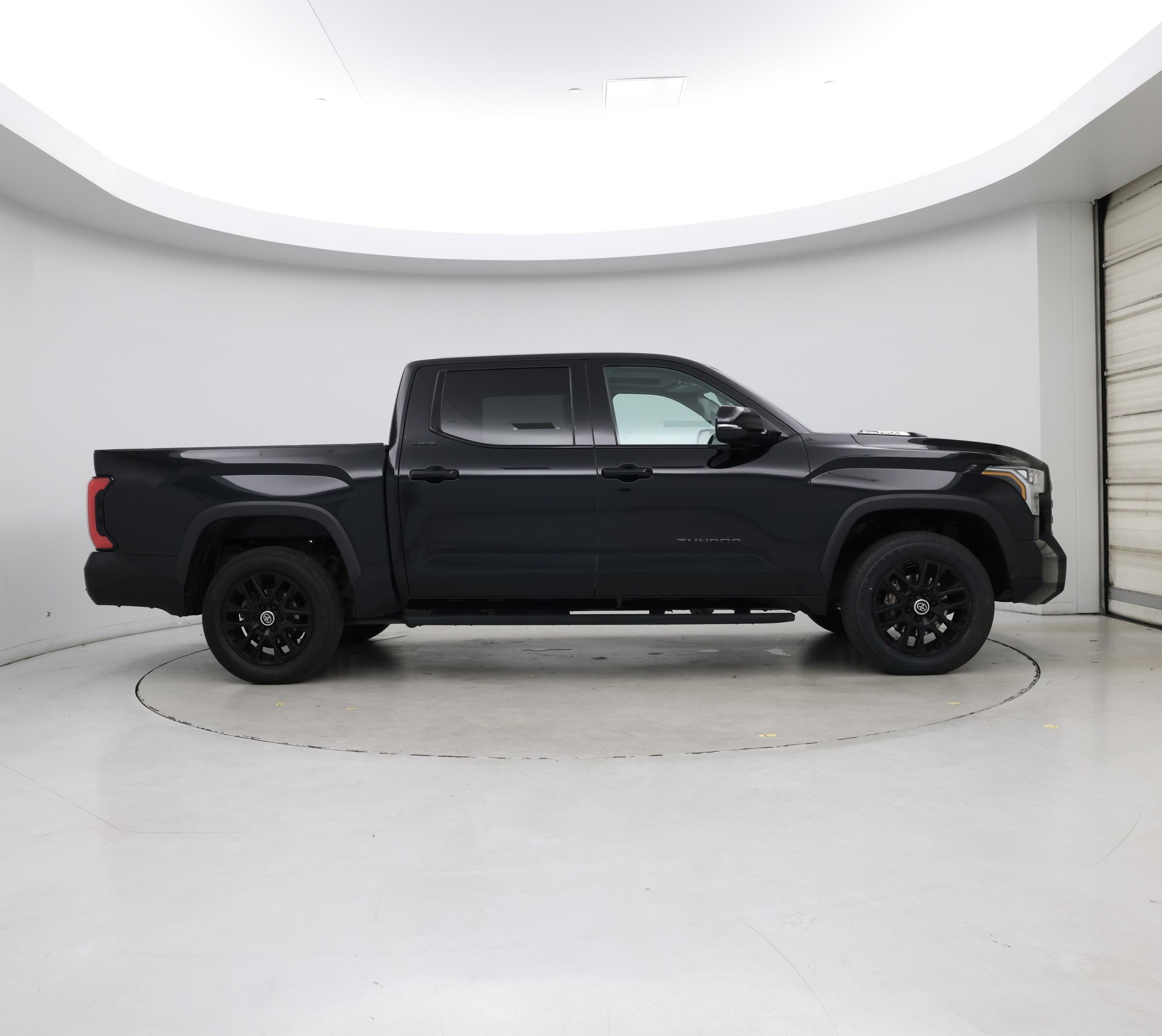 Thumbnail: 2024 Toyota Tundra - 7