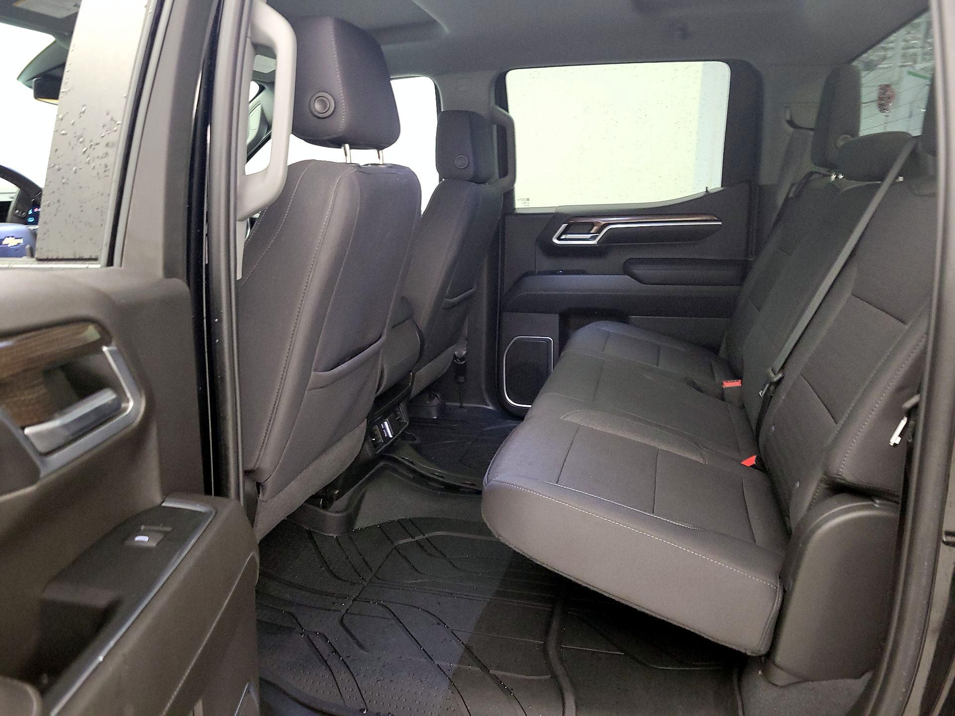 Thumbnail: 2022 Chevrolet Silverado 1500 - 20