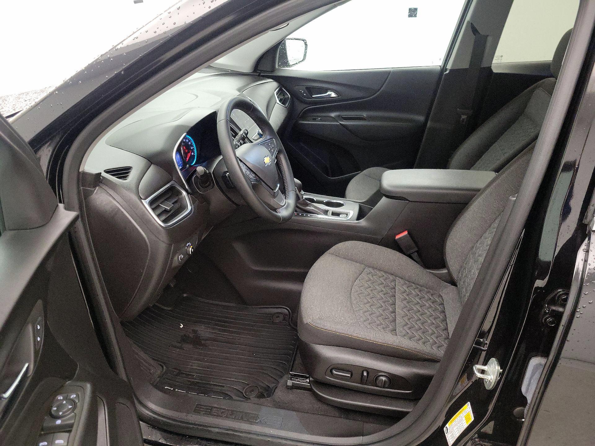 Thumbnail: 2023 Chevrolet Equinox - 11