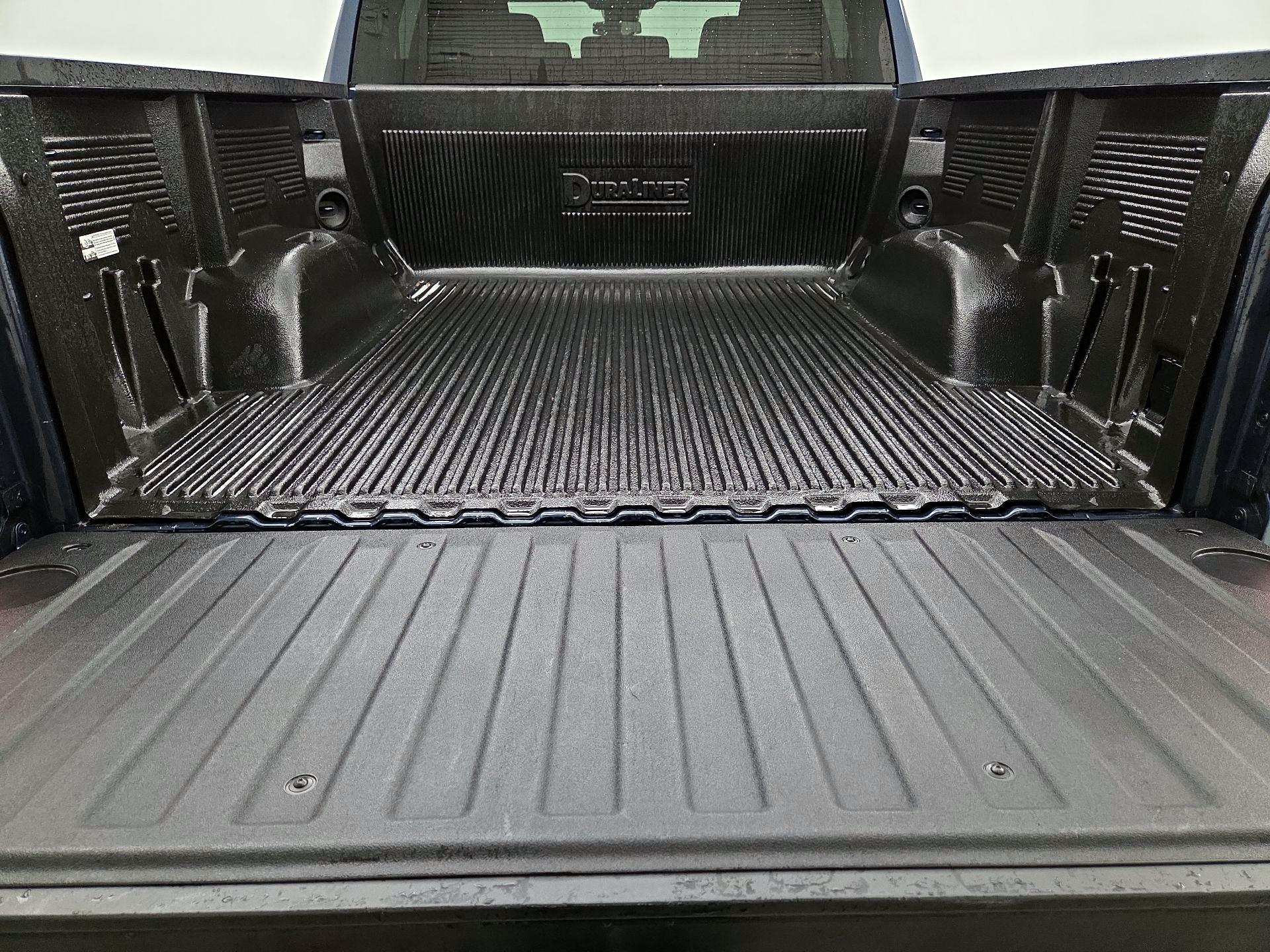 Thumbnail: 2023 Chevrolet Silverado 1500 - 20