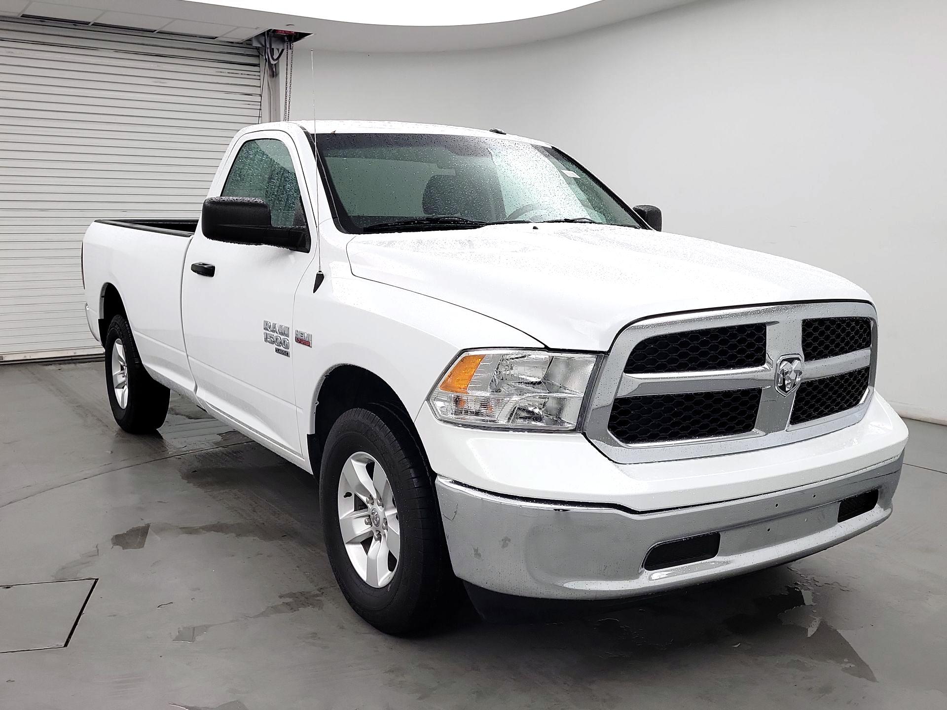Thumbnail: 2022 RAM 1500 Classic - 1