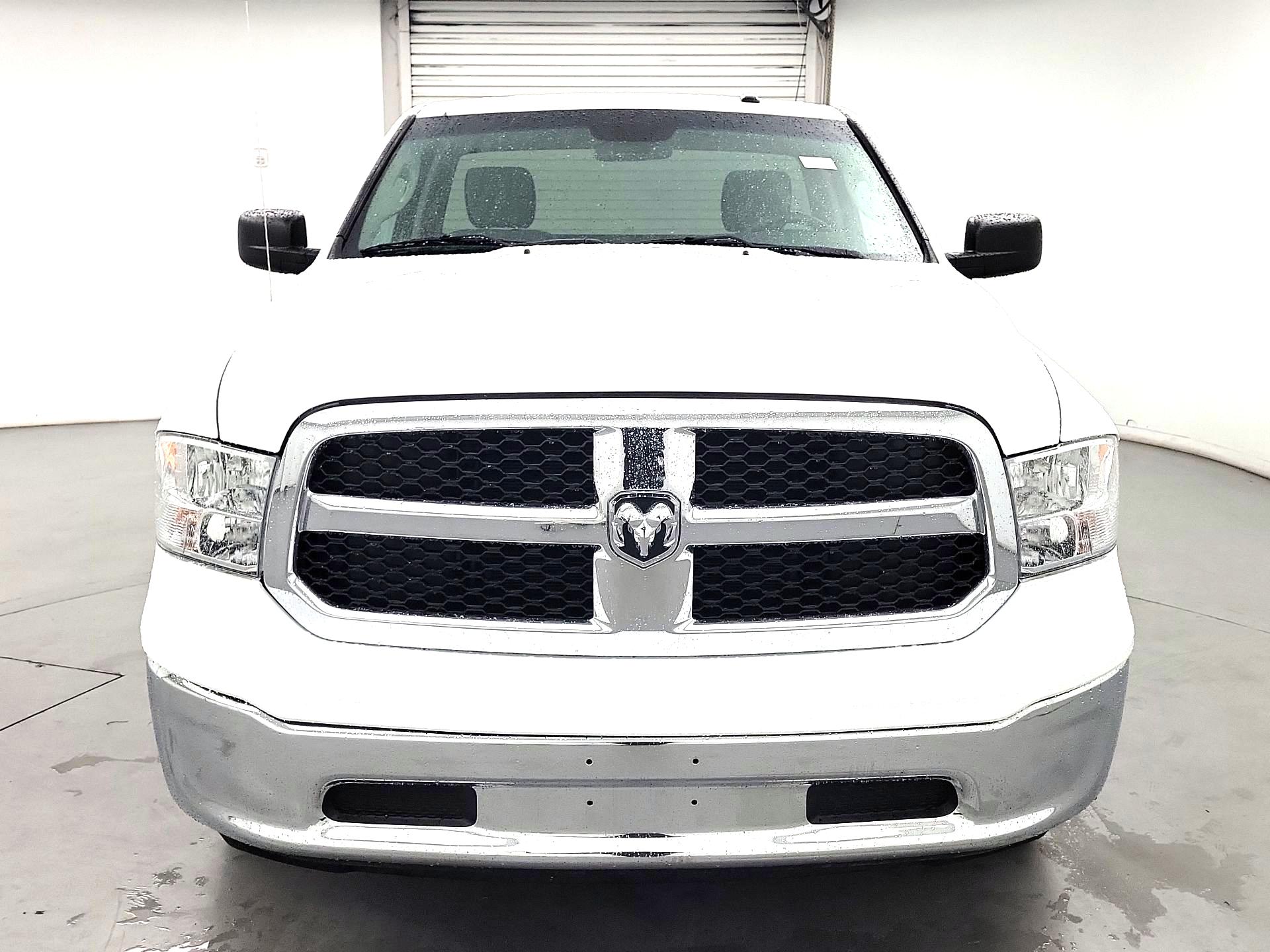 Thumbnail: 2022 RAM 1500 Classic - 2