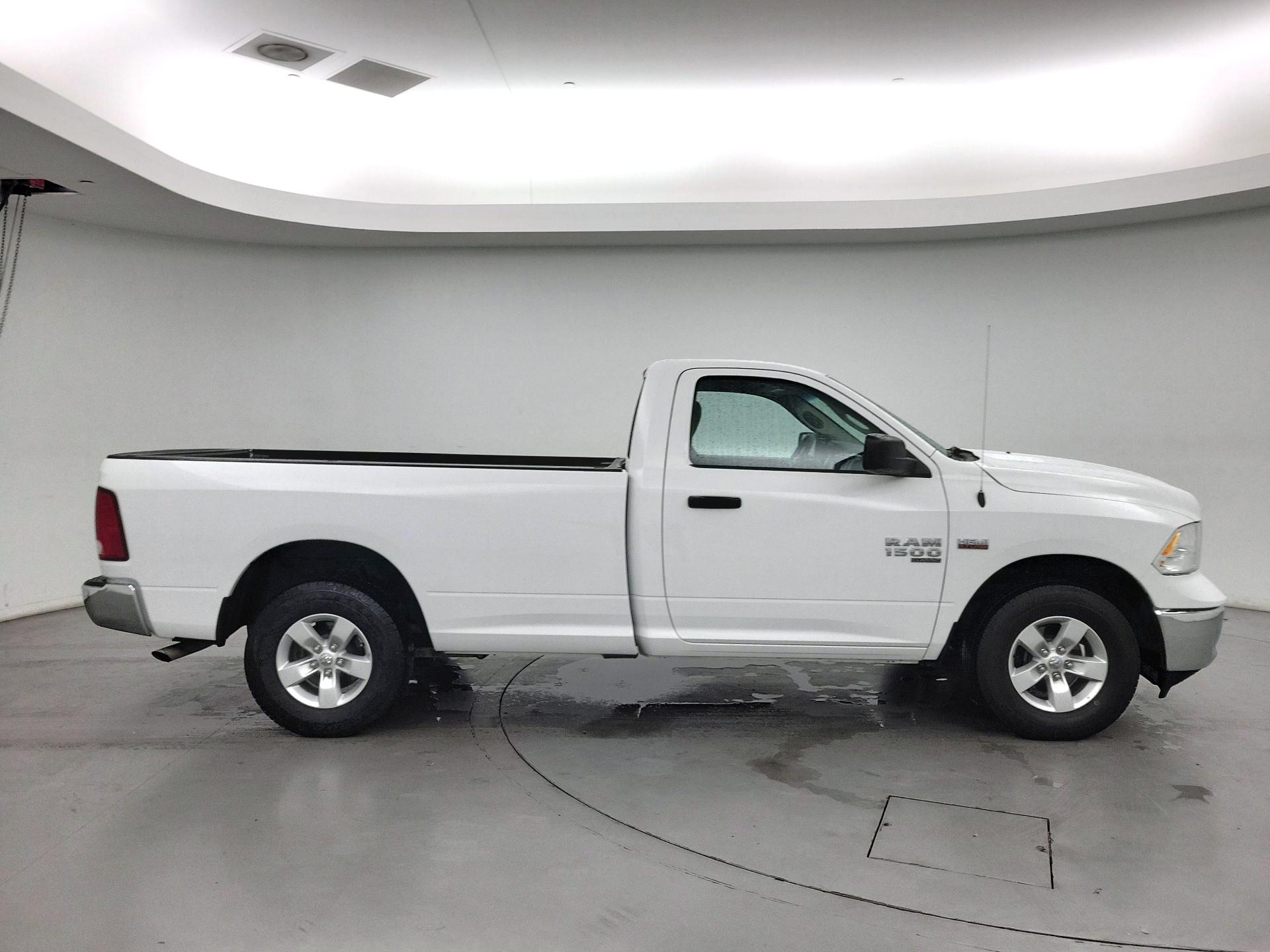 Thumbnail: 2022 RAM 1500 Classic - 4