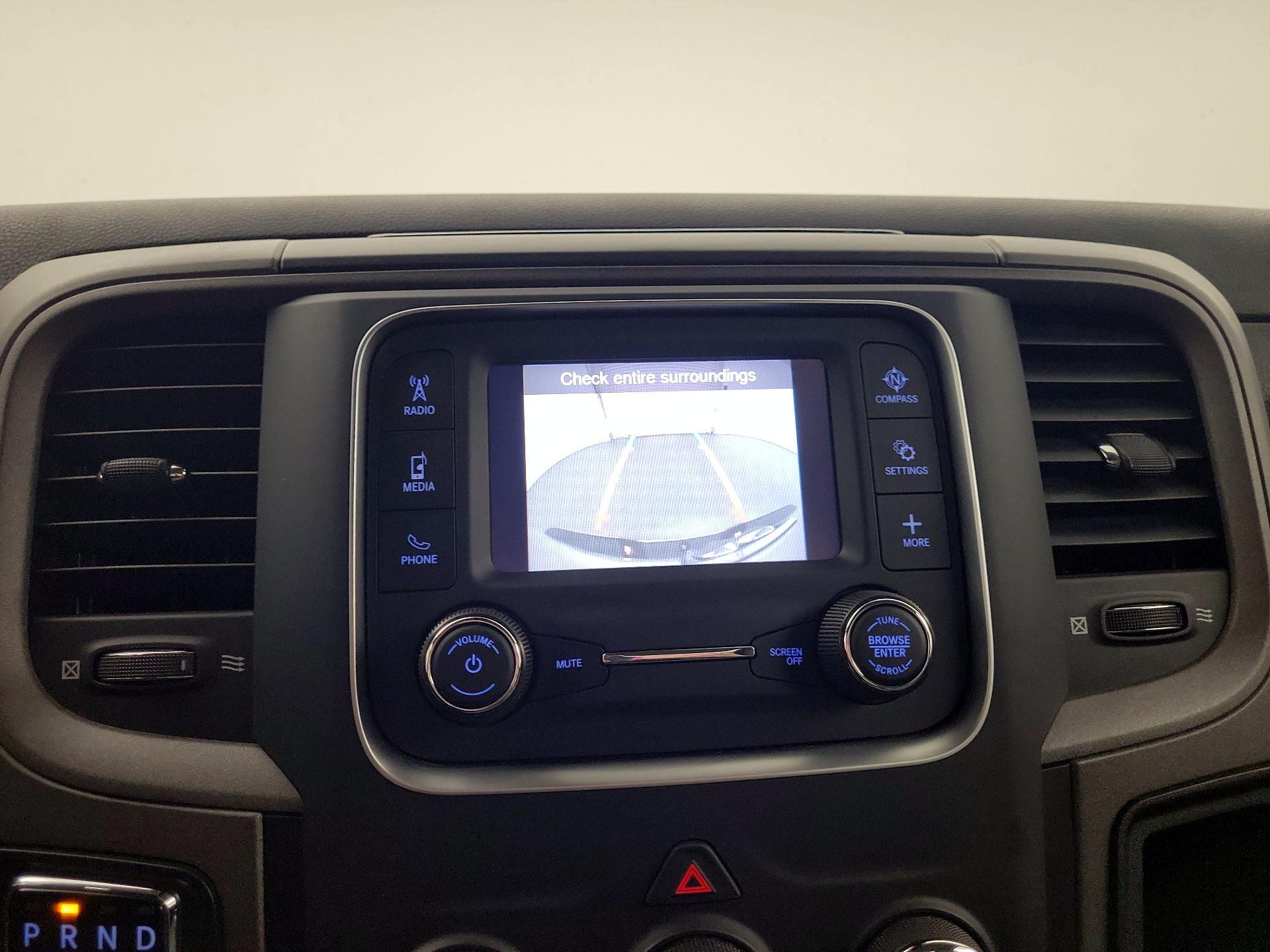 Thumbnail: 2022 RAM 1500 Classic - 12