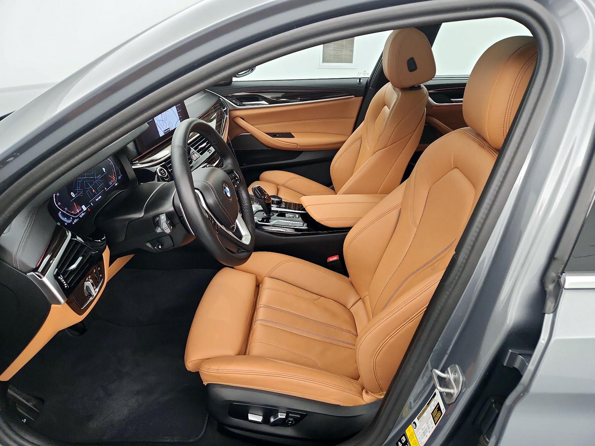 Thumbnail: 2023 BMW 5 Series - 11