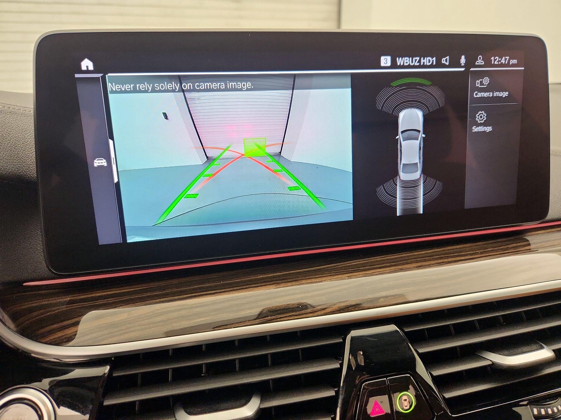 Thumbnail: 2023 BMW 5 Series - 15