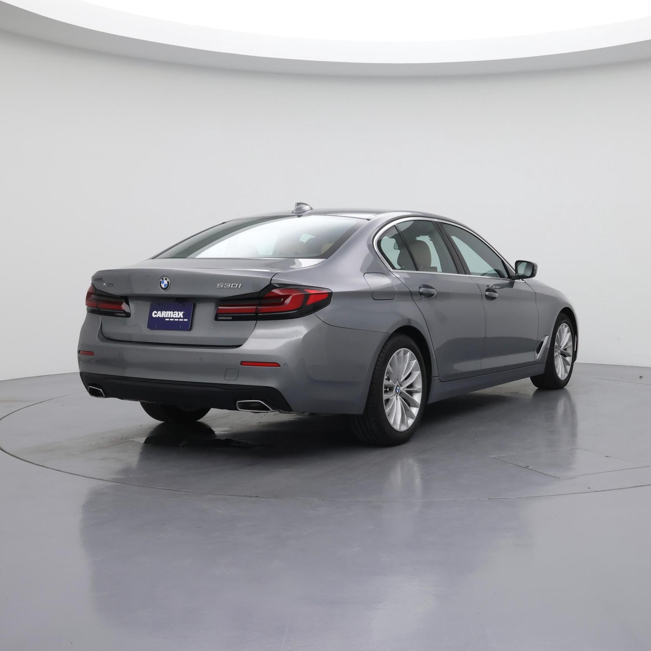 Thumbnail: 2023 BMW 5 Series - 8