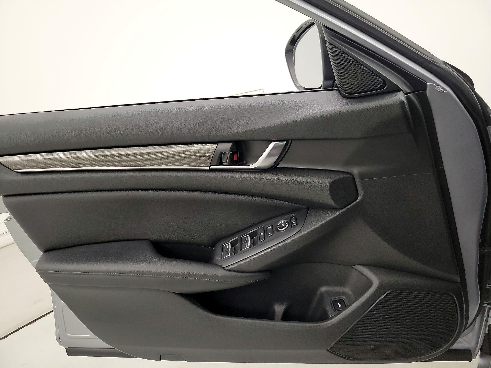 Thumbnail: 2022 Honda Accord - 12