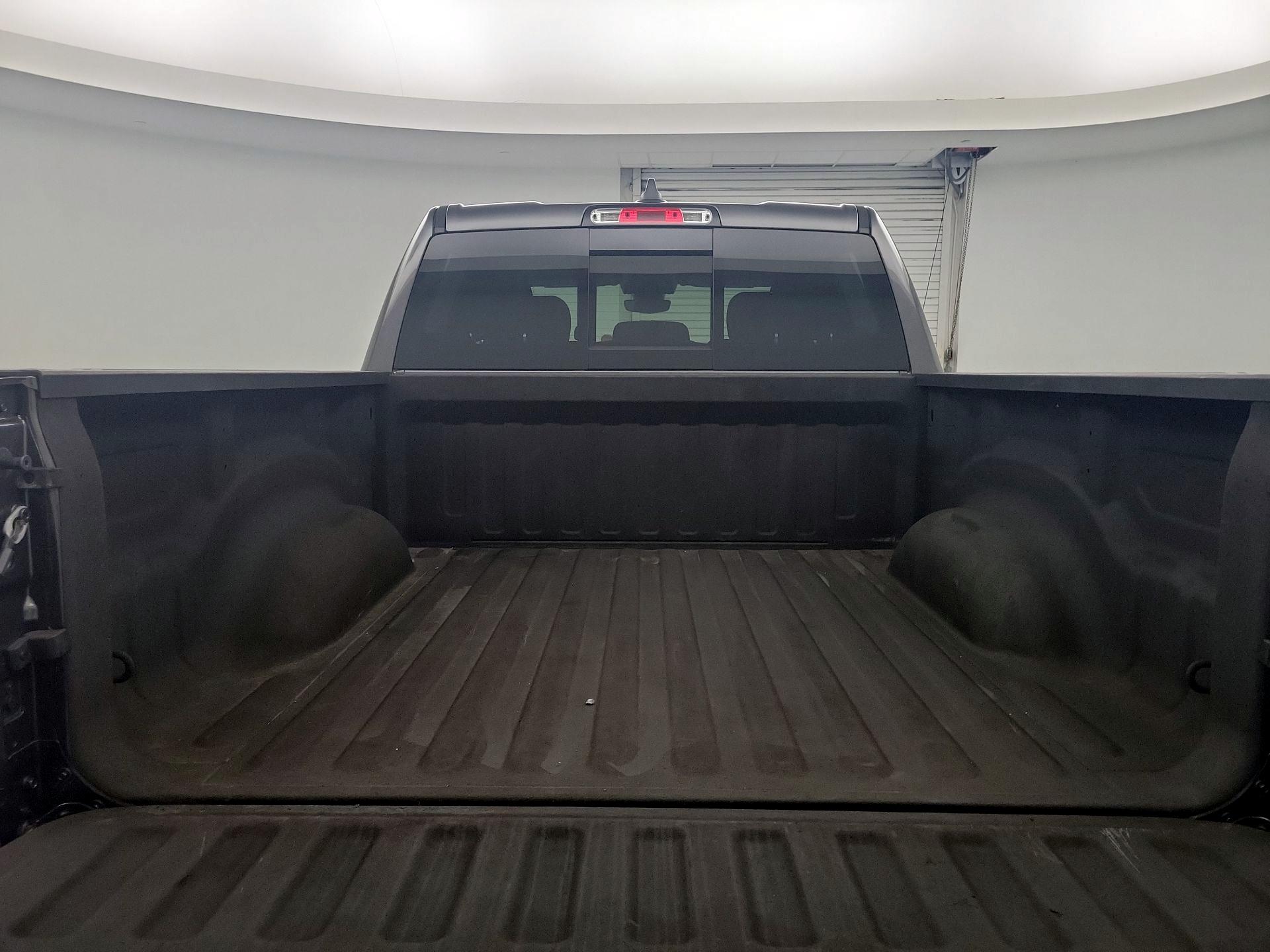 Thumbnail: 2020 RAM 1500 - 18