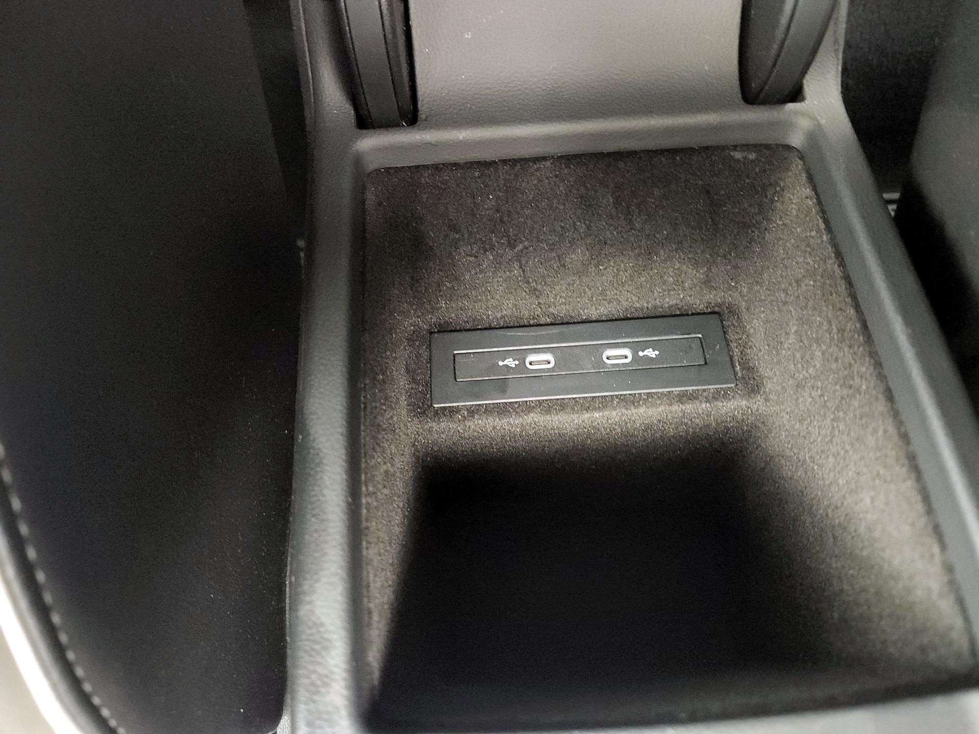 Thumbnail: 2021 Volkswagen Arteon - 16