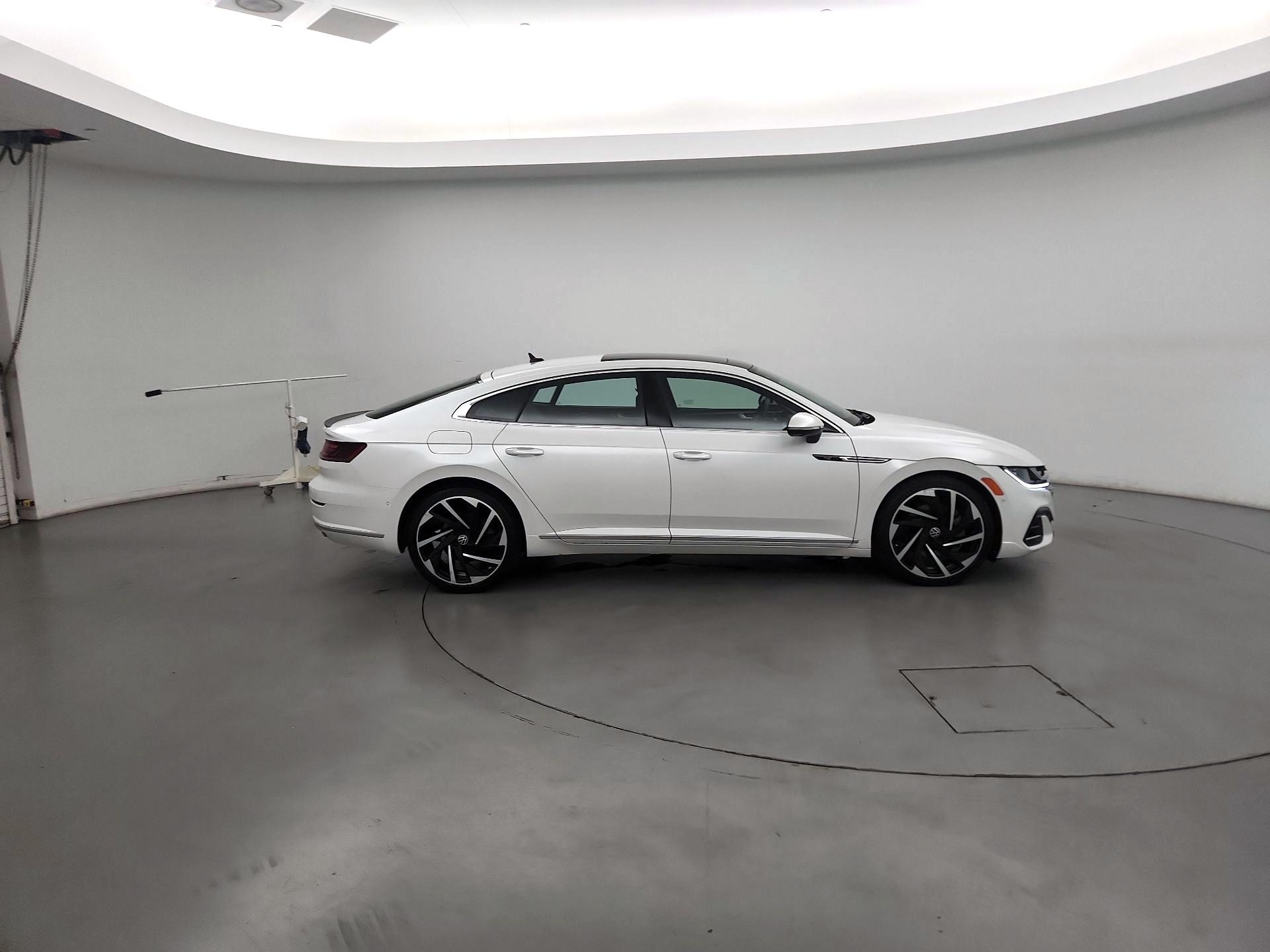 Thumbnail: 2021 Volkswagen Arteon - 4