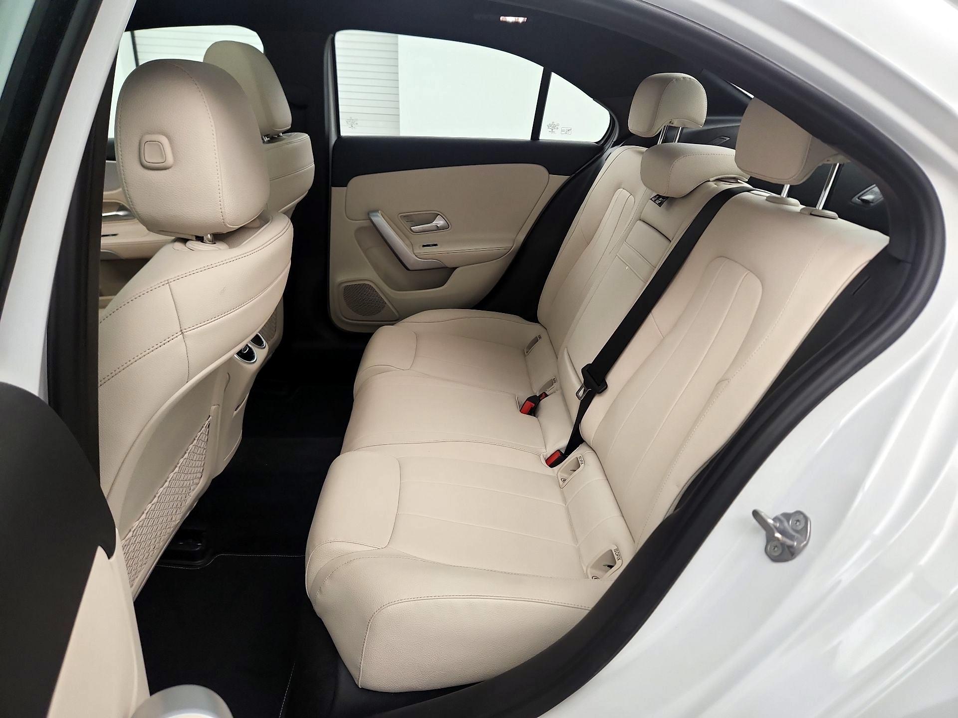 Thumbnail: 2020 Mercedes-Benz A-Class - 17