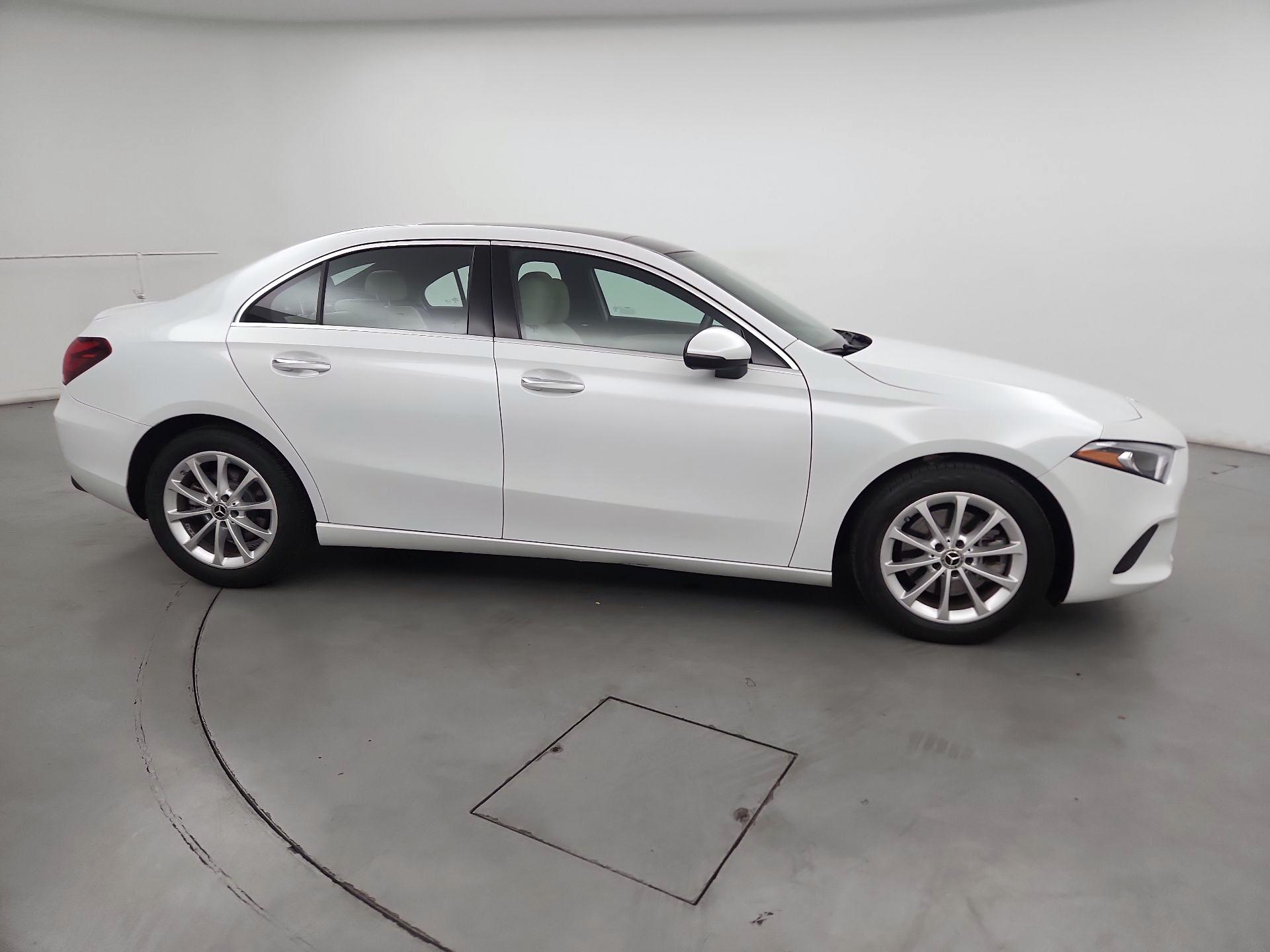 Thumbnail: 2020 Mercedes-Benz A-Class - 4