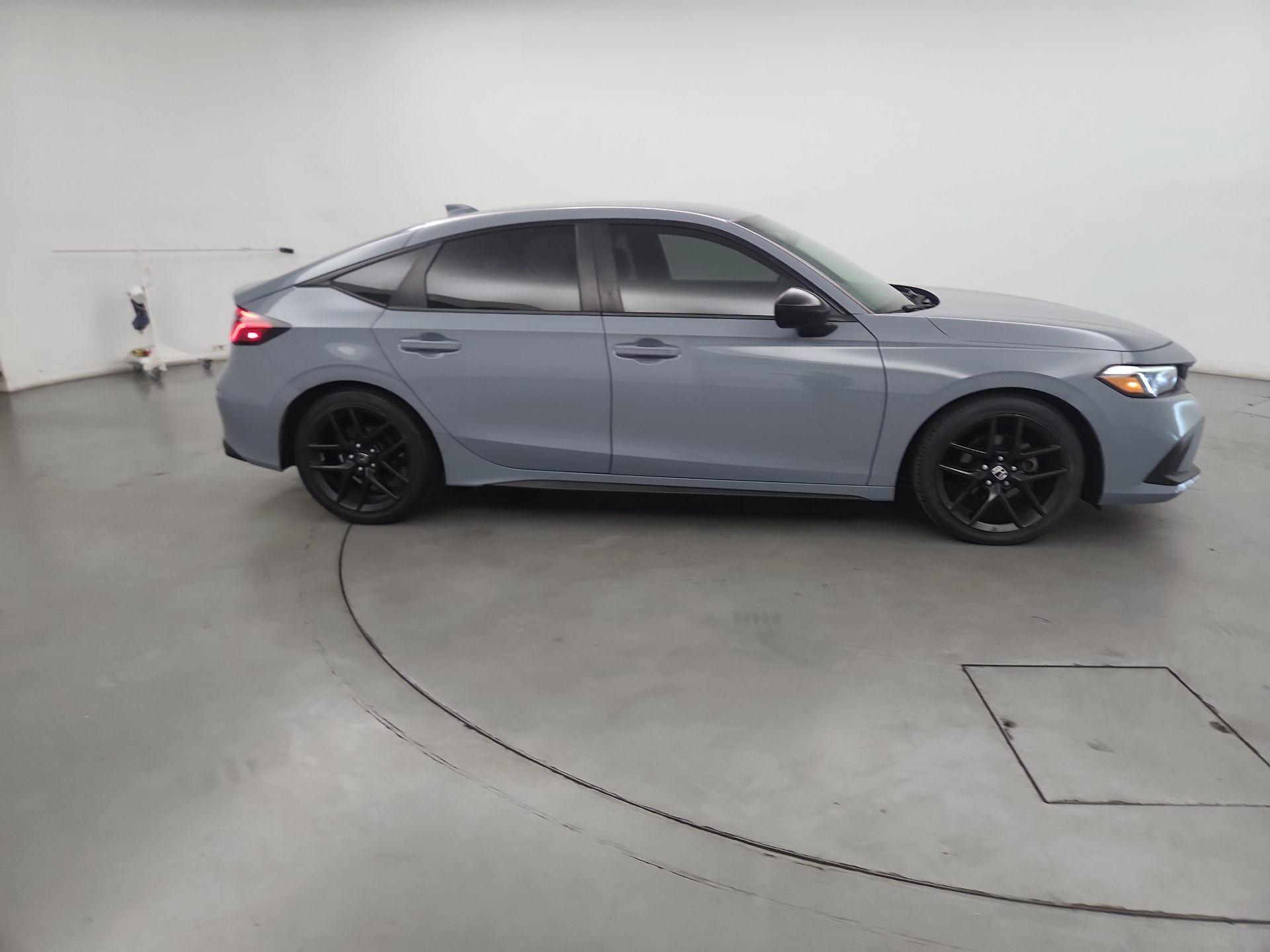 Thumbnail: 2022 Honda Civic - 4