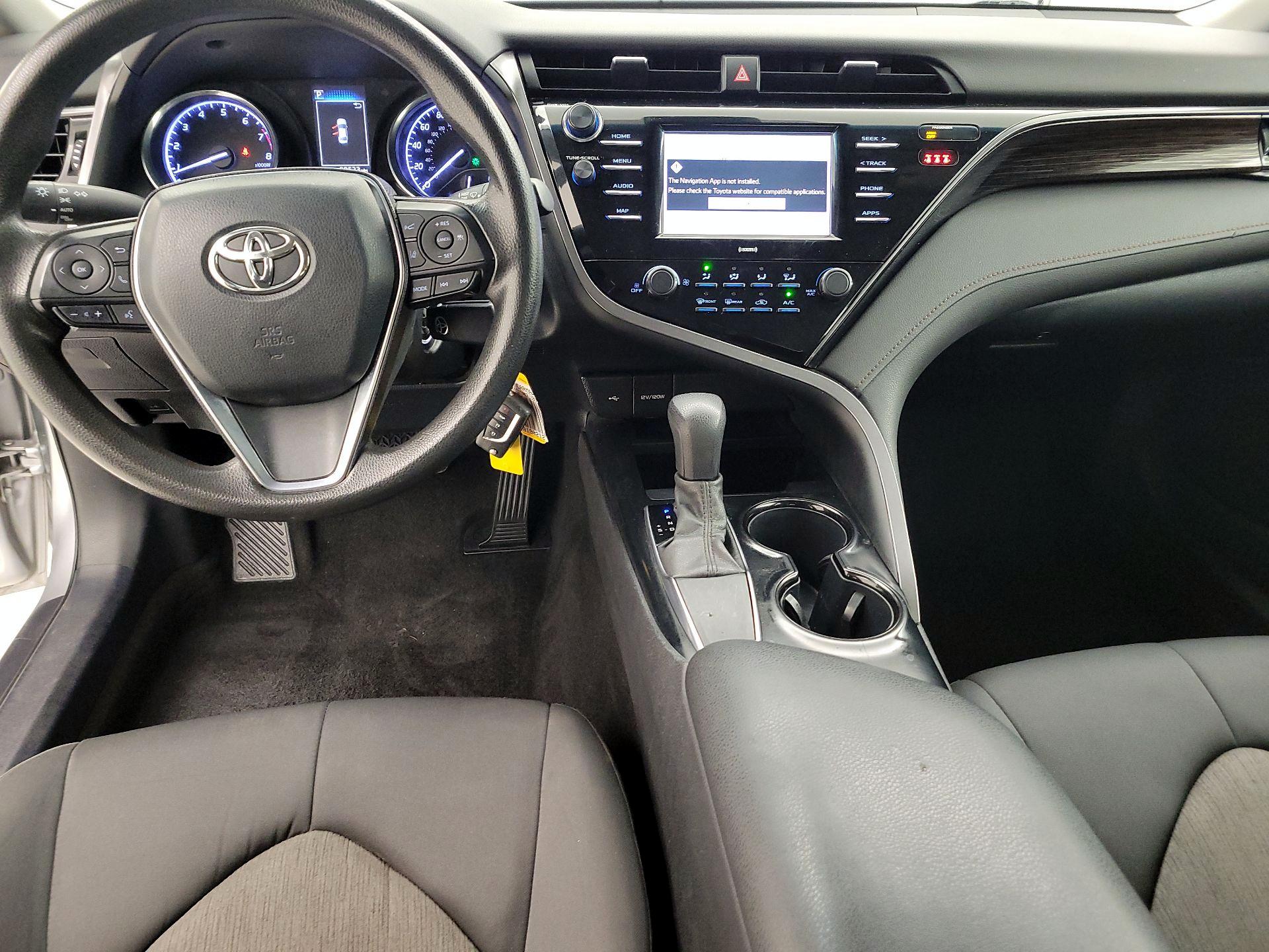 Thumbnail: 2020 Toyota Camry - 9