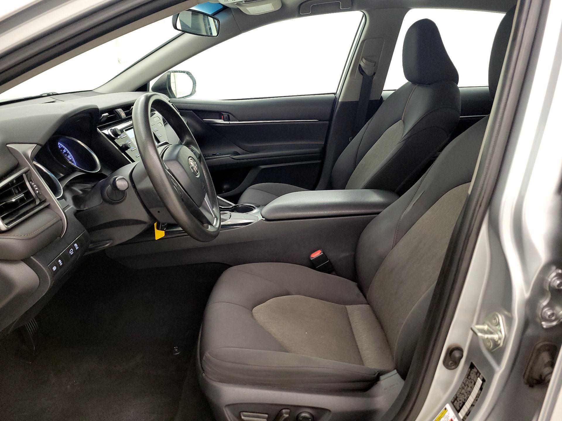 Thumbnail: 2020 Toyota Camry - 11