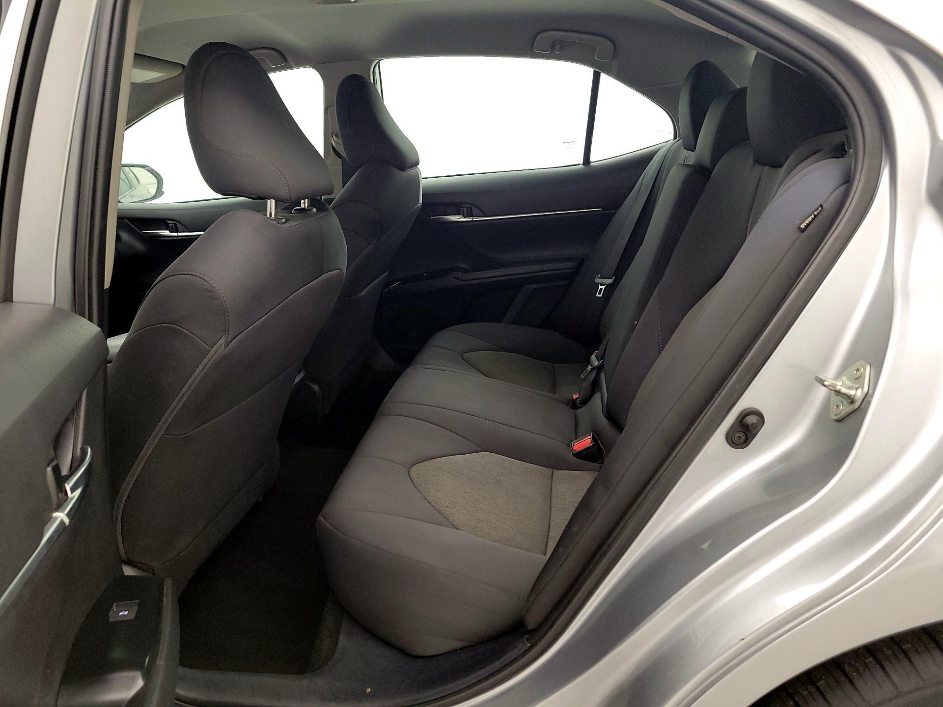 Thumbnail: 2020 Toyota Camry - 19