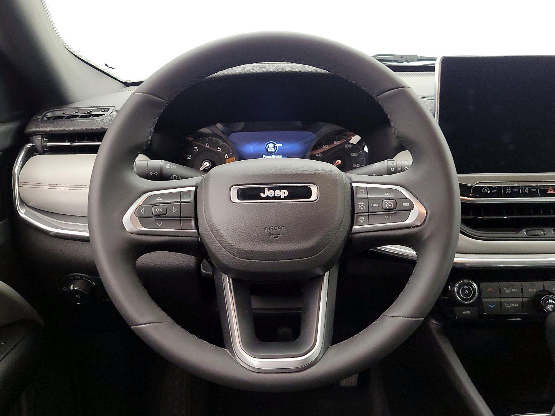 Thumbnail: 2023 Jeep Compass - 10