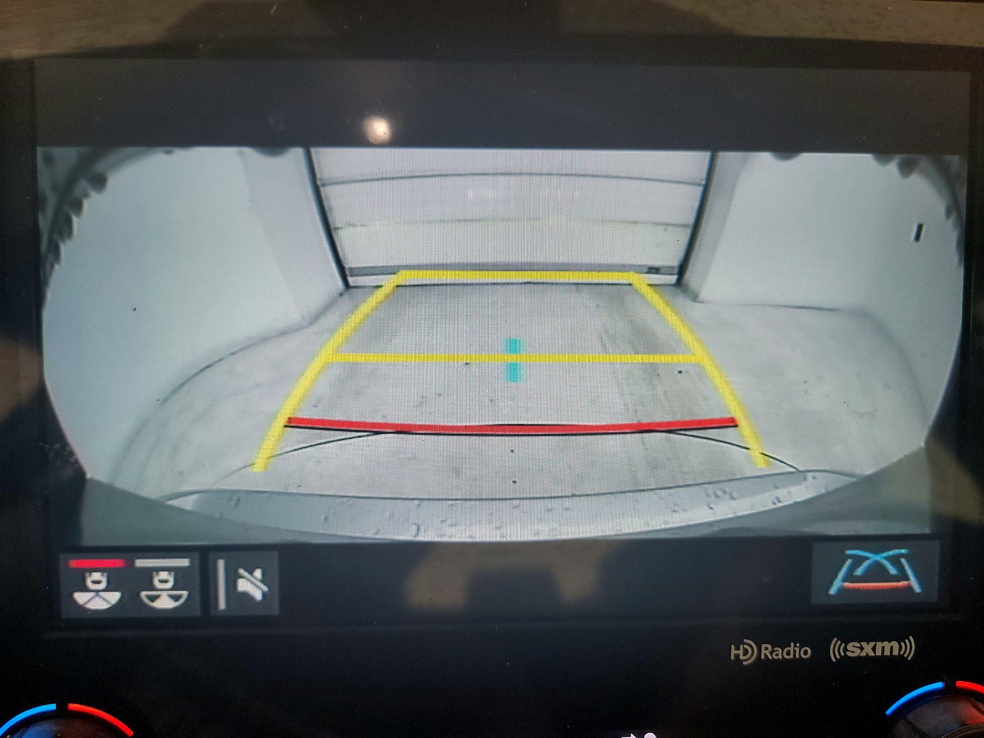 Thumbnail: 2020 Toyota Camry - 14