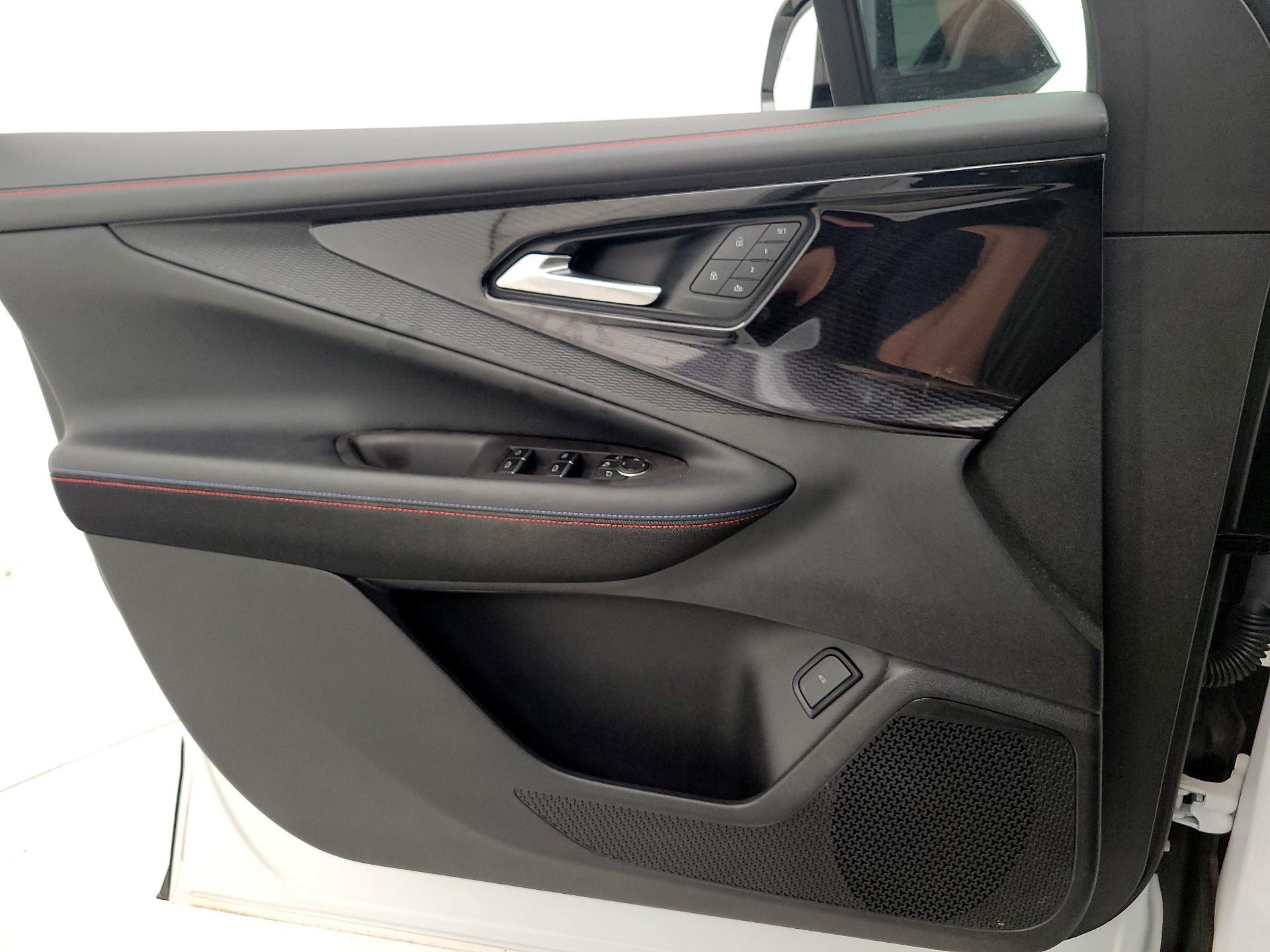 Thumbnail: 2024 Chevrolet Blazer EV - 12