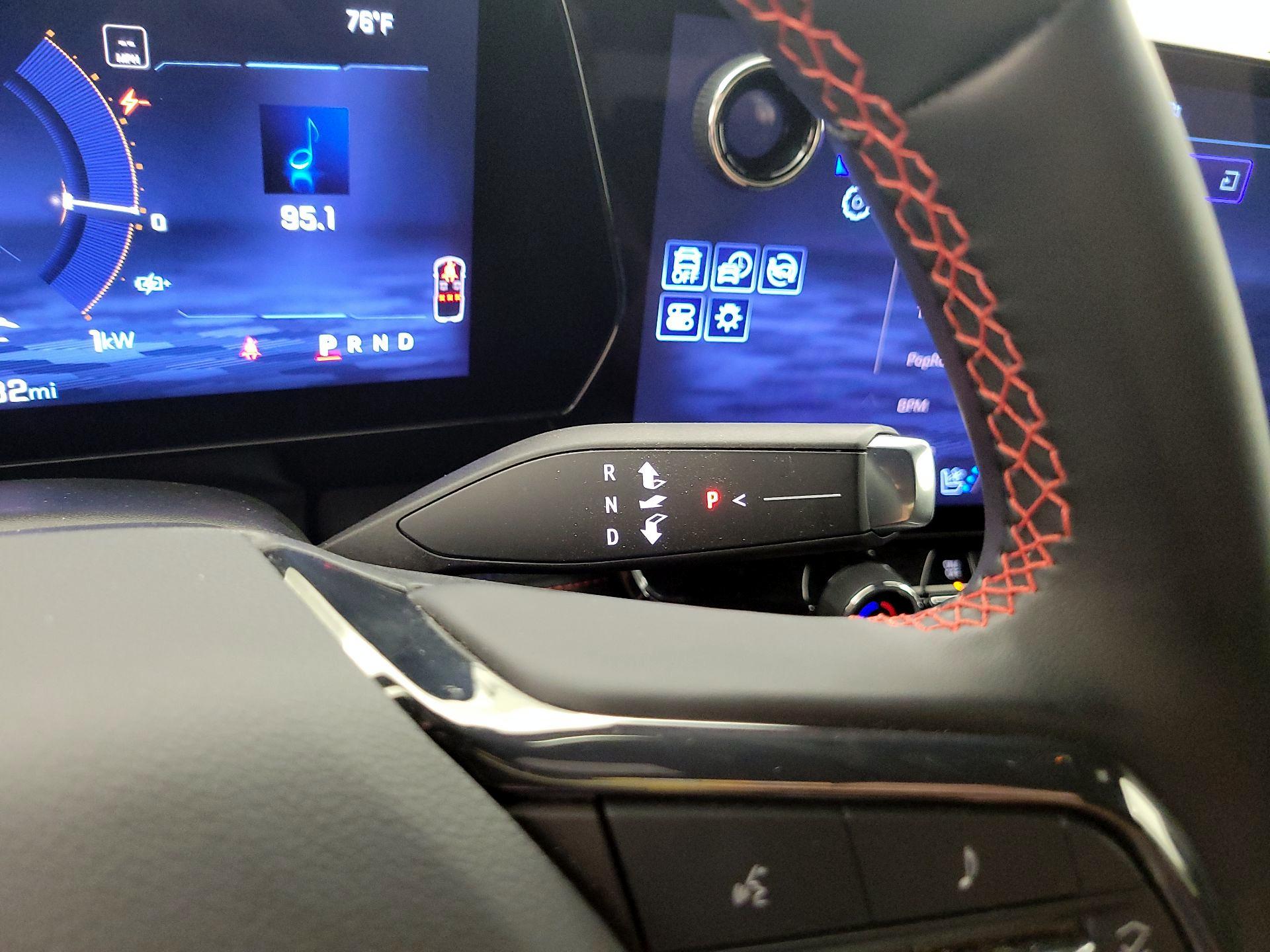 Thumbnail: 2024 Chevrolet Blazer EV - 18