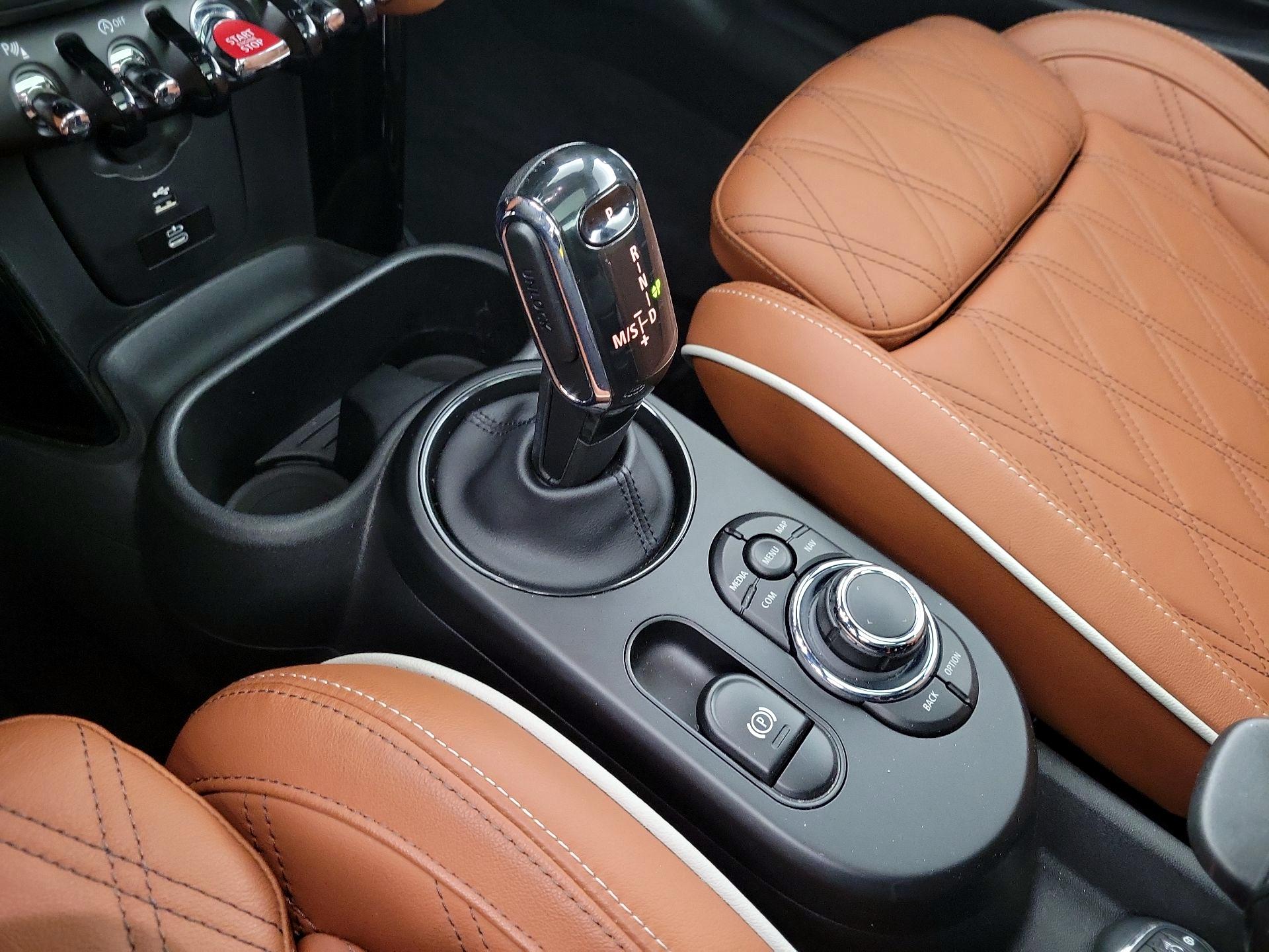 Thumbnail: 2023 MINI Cooper Hardtop - 16