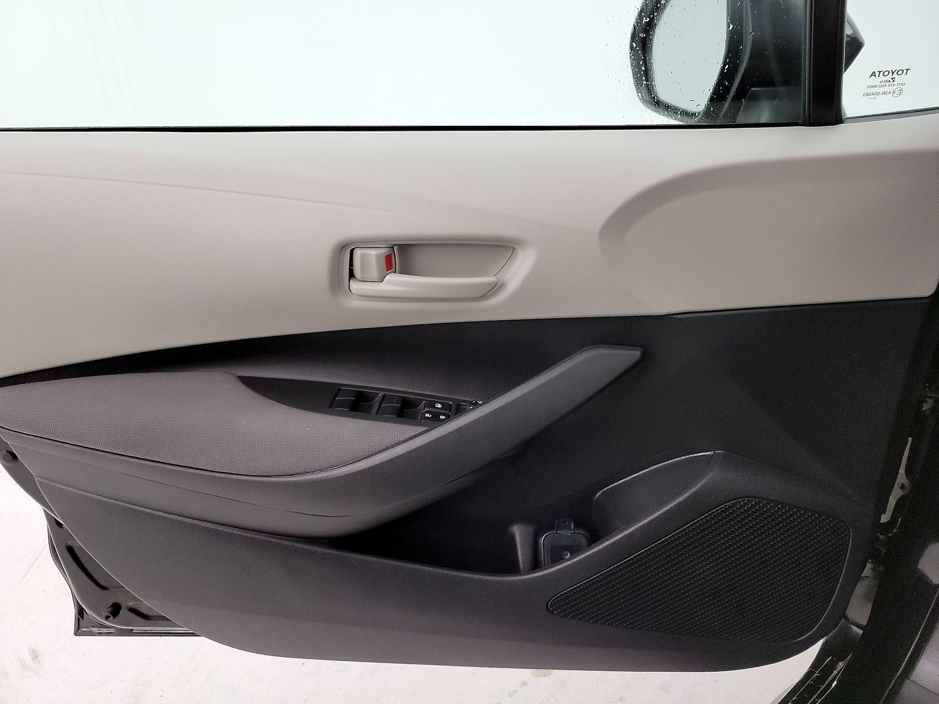 Thumbnail: 2022 Toyota Corolla - 12