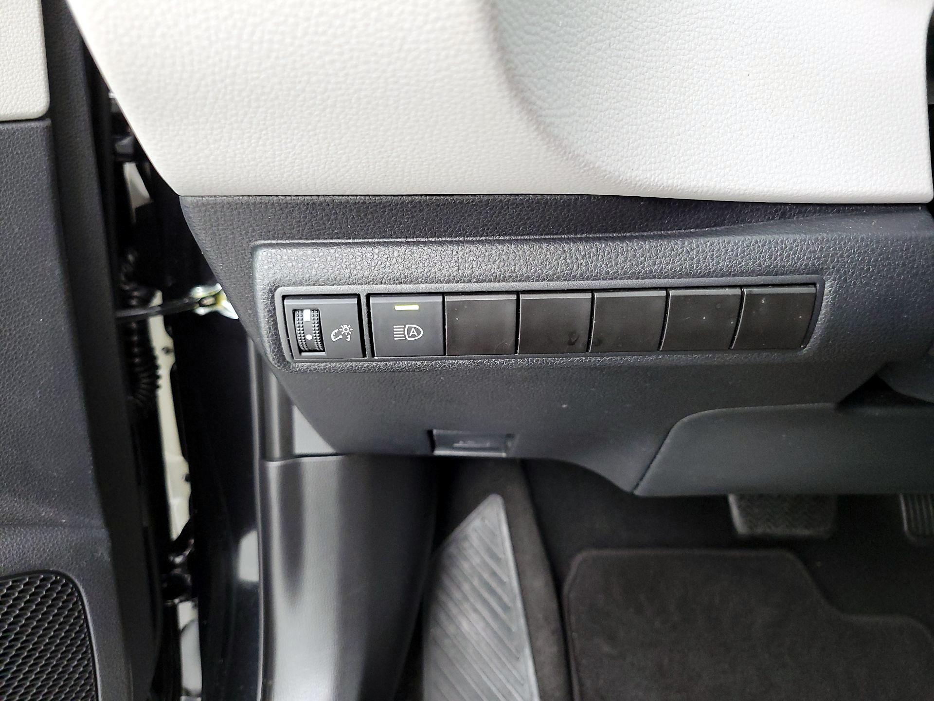 Thumbnail: 2022 Toyota Corolla - 13