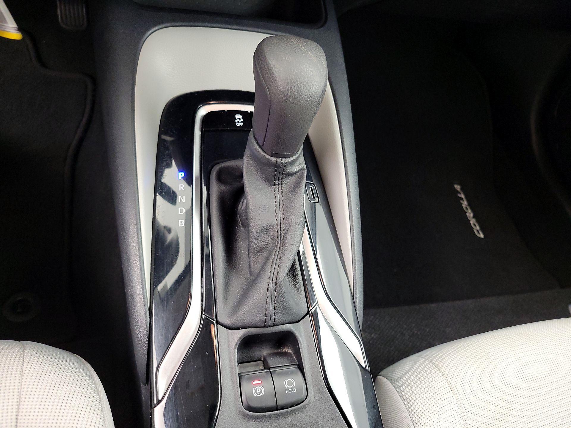 Thumbnail: 2022 Toyota Corolla - 17