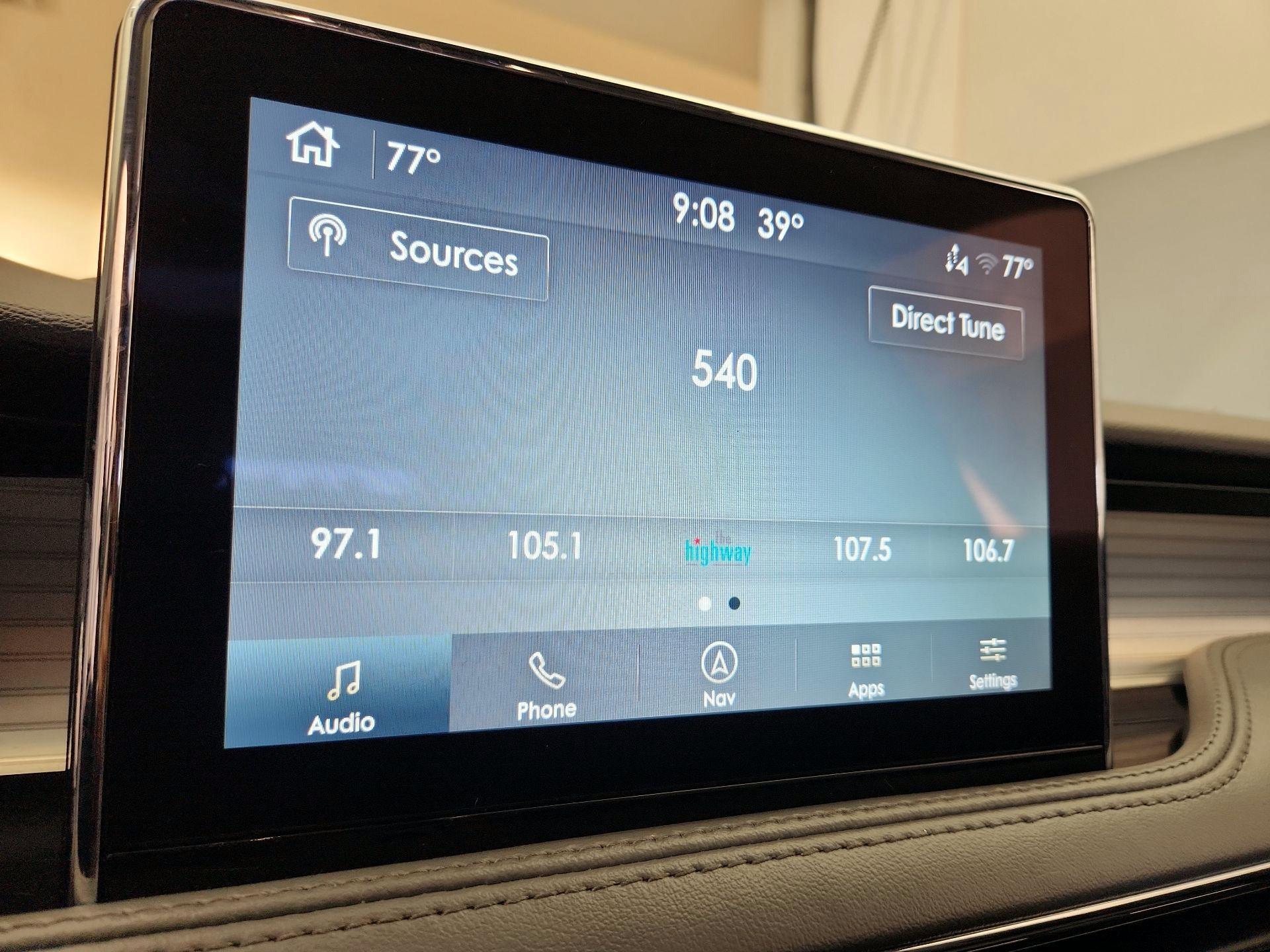 Thumbnail: 2022 Lincoln Corsair - 16