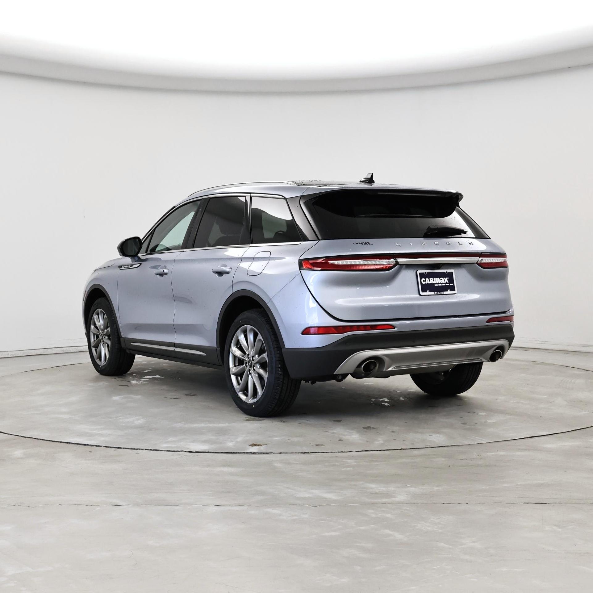 Thumbnail: 2022 Lincoln Corsair - 2