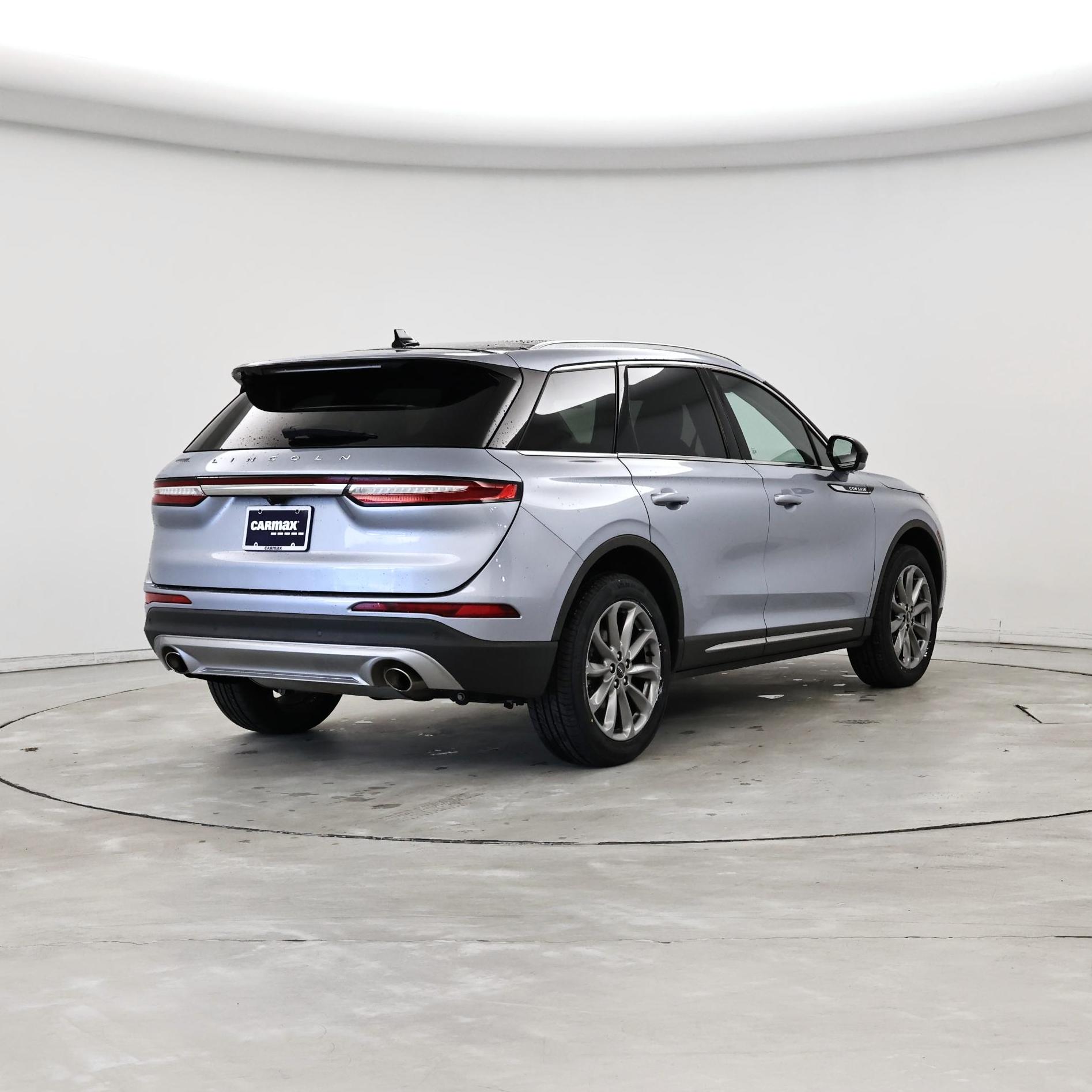 Thumbnail: 2022 Lincoln Corsair - 8