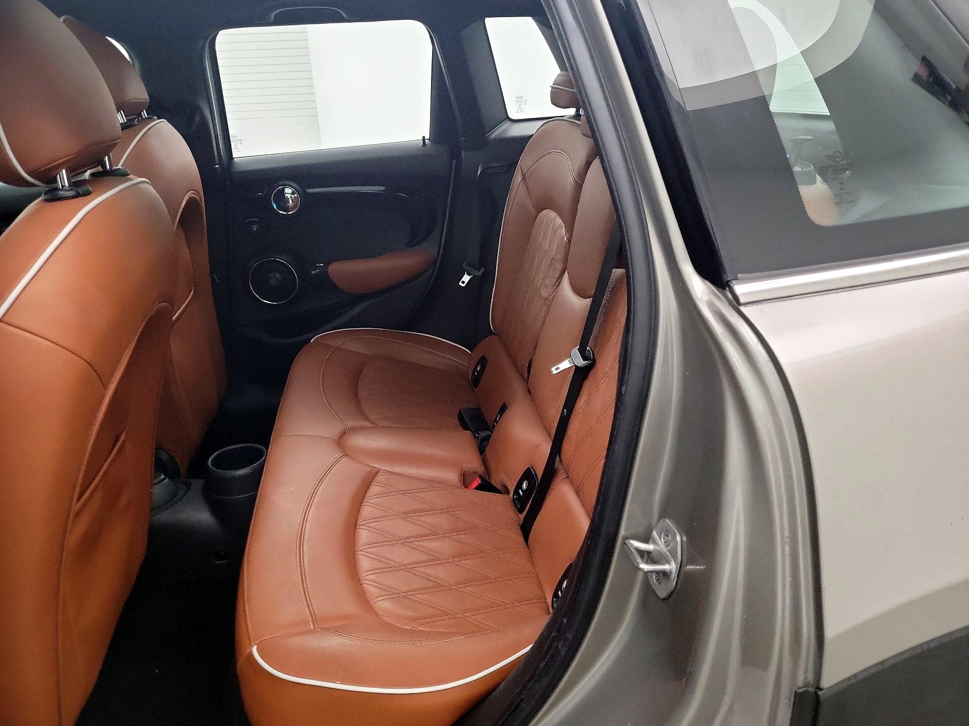 Thumbnail: 2021 MINI Cooper Hardtop - 19