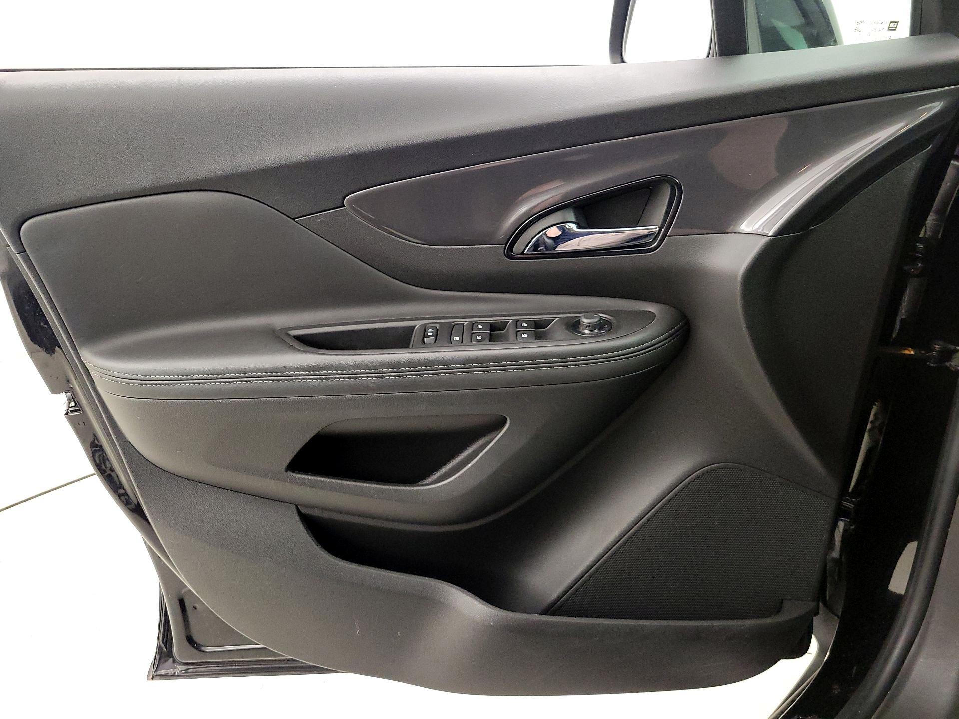 Thumbnail: 2022 Buick Encore - 12