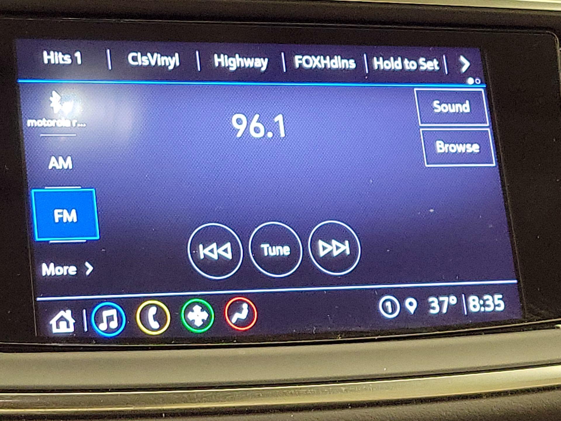 Thumbnail: 2023 Buick Enclave - 15