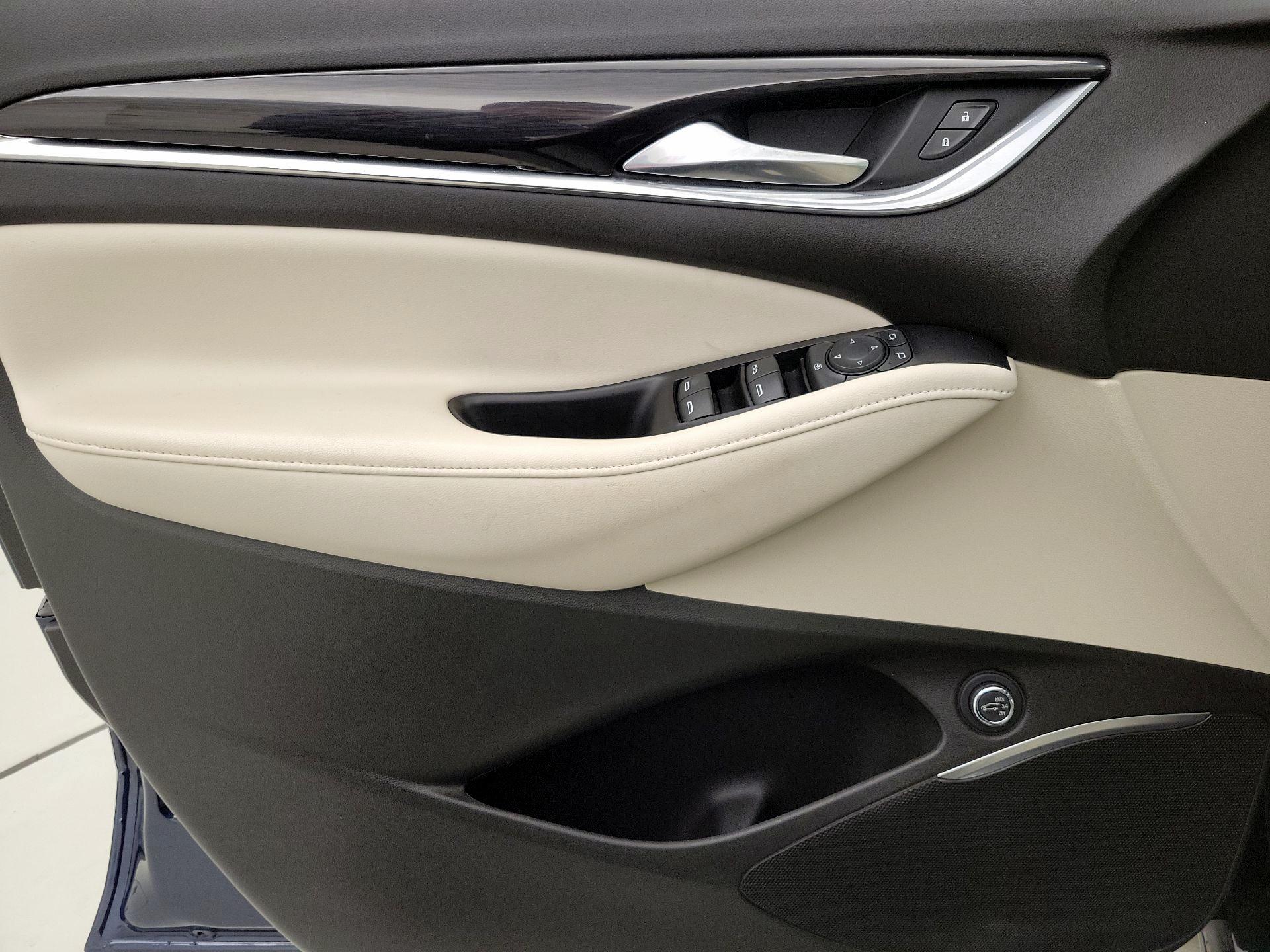 Thumbnail: 2022 Buick Enclave - 12