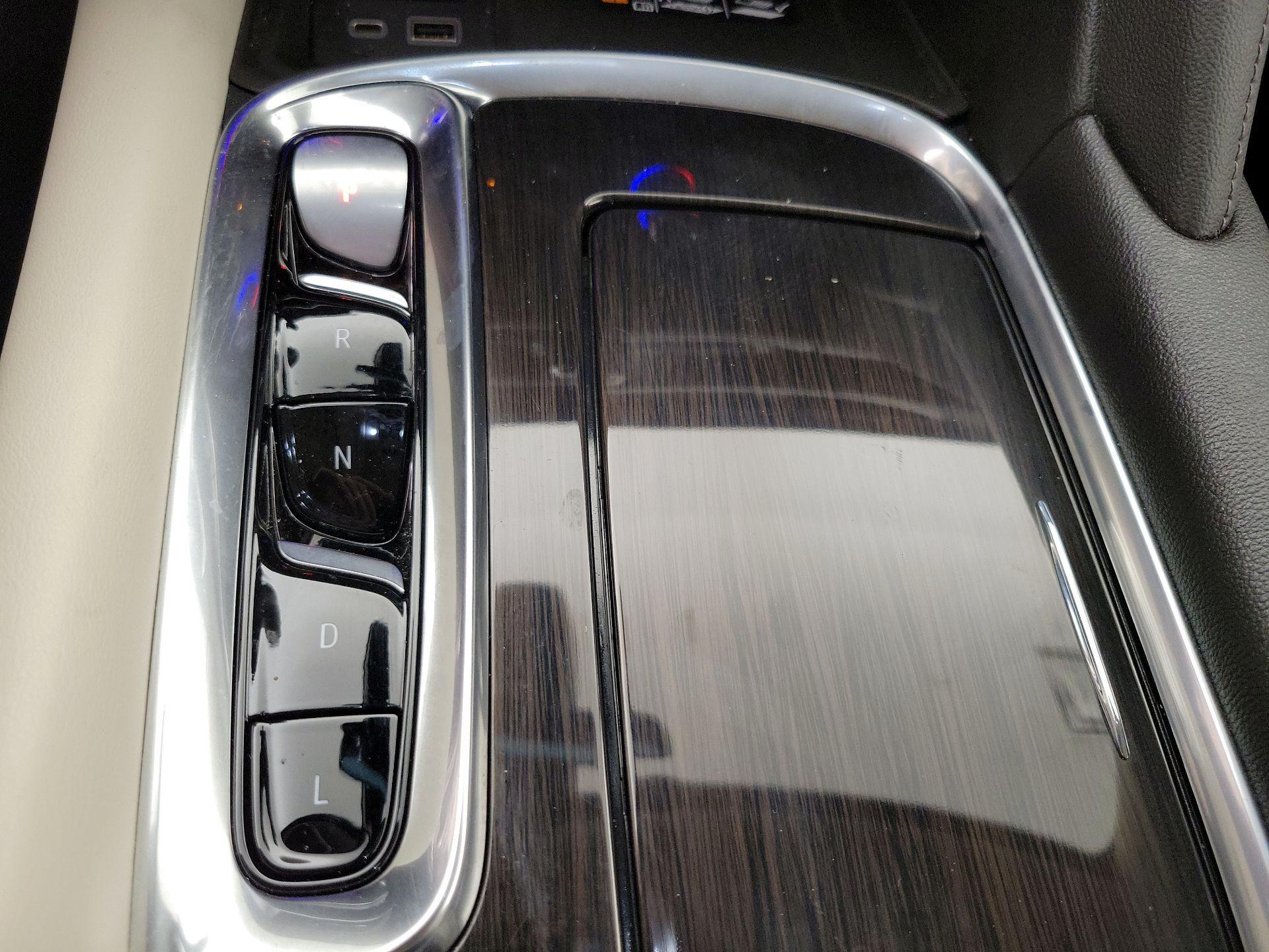 Thumbnail: 2022 Buick Enclave - 17