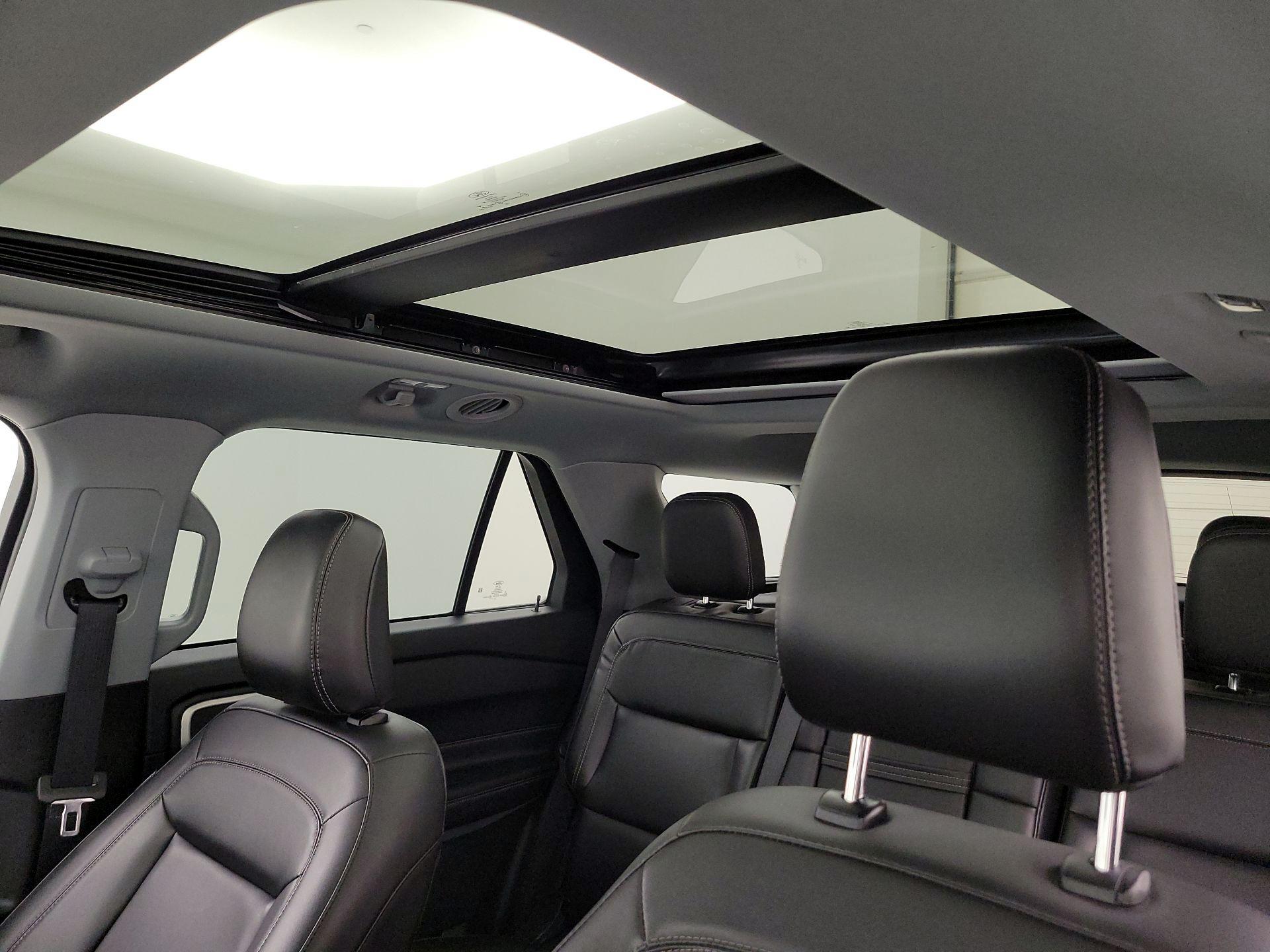 Thumbnail: 2022 Ford Explorer - 20