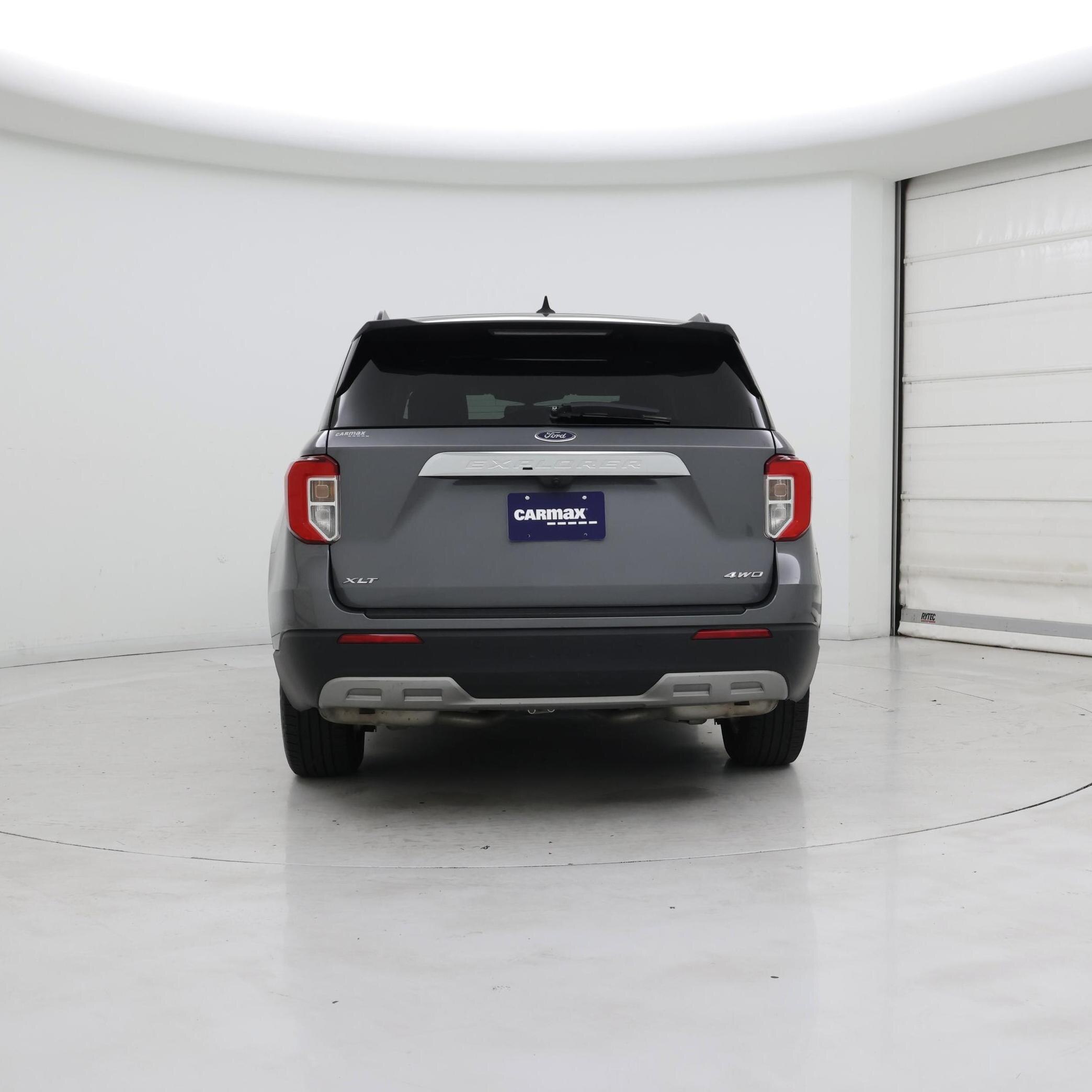 Thumbnail: 2022 Ford Explorer - 6