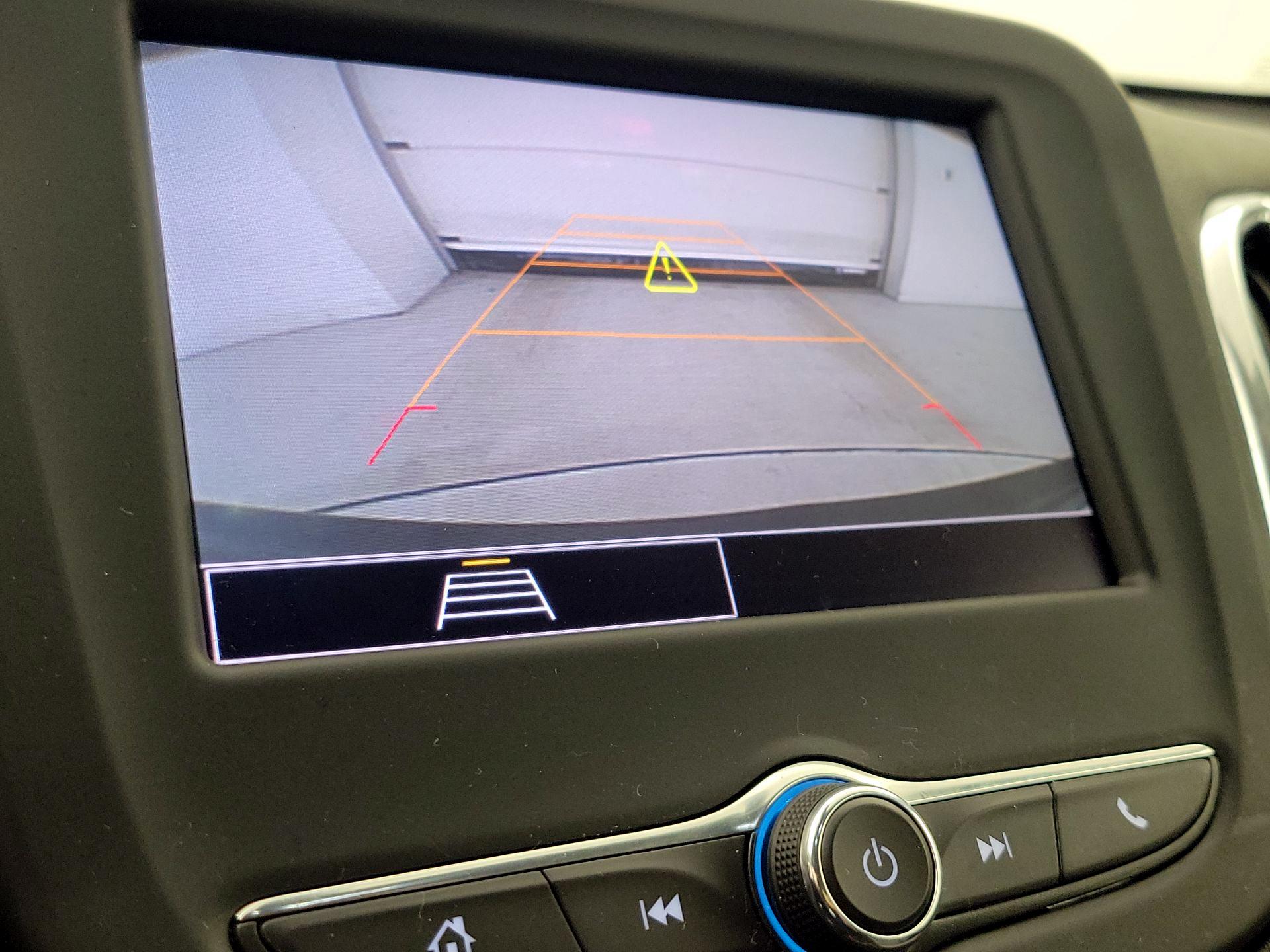 Thumbnail: 2022 Chevrolet Equinox - 14