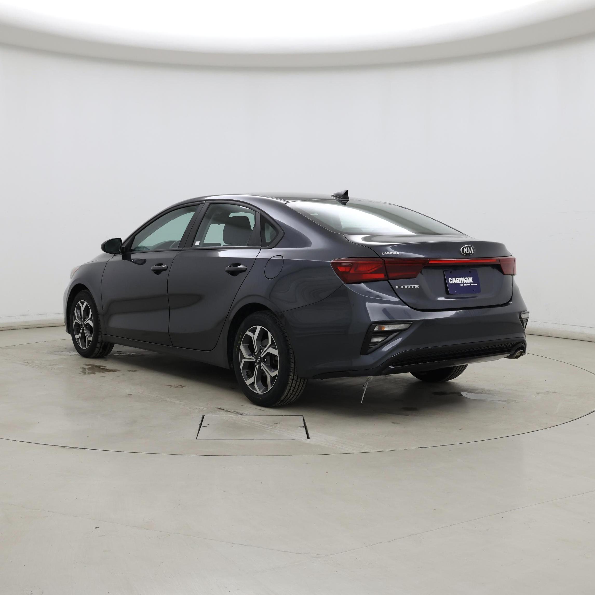 Thumbnail: 2021 Kia Forte - 2